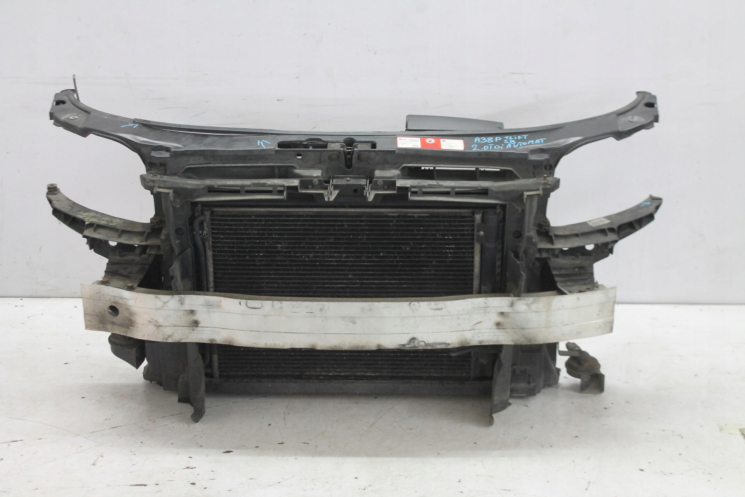 PAS PRZEDNI KOMPL AUTOMAT A3 8P LIFT 2.0 TDI 05-08