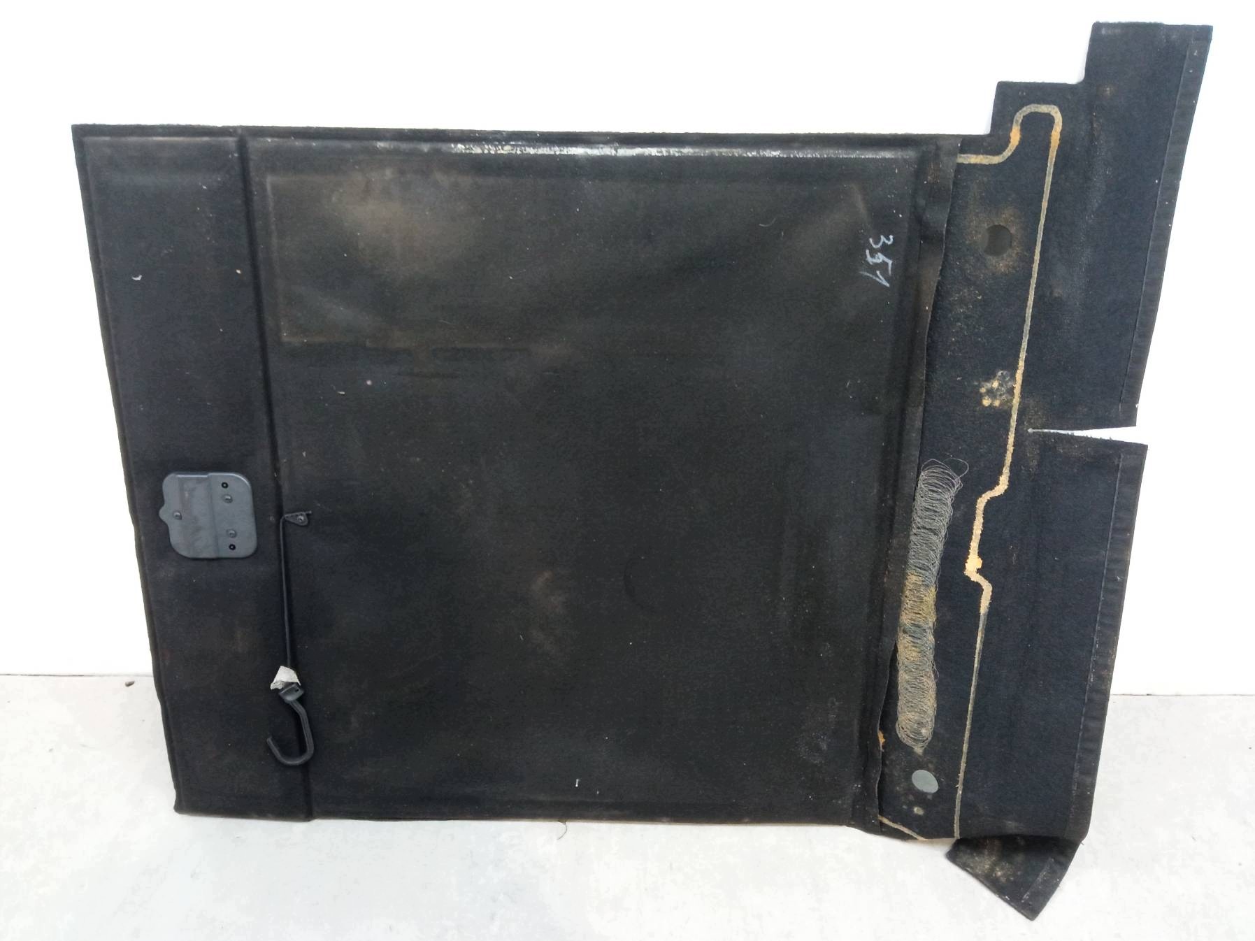 floor boot carpet mats T9 KOMBI Peugeot 308 II (2014- )