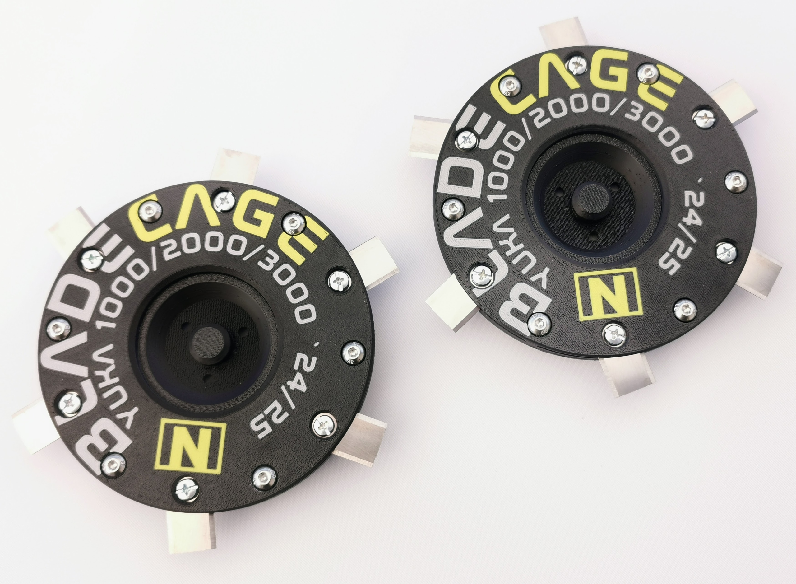 2x kotouč s krytem na 6 čepelí kompatibilní s Yuka 1000, 2000, 3000