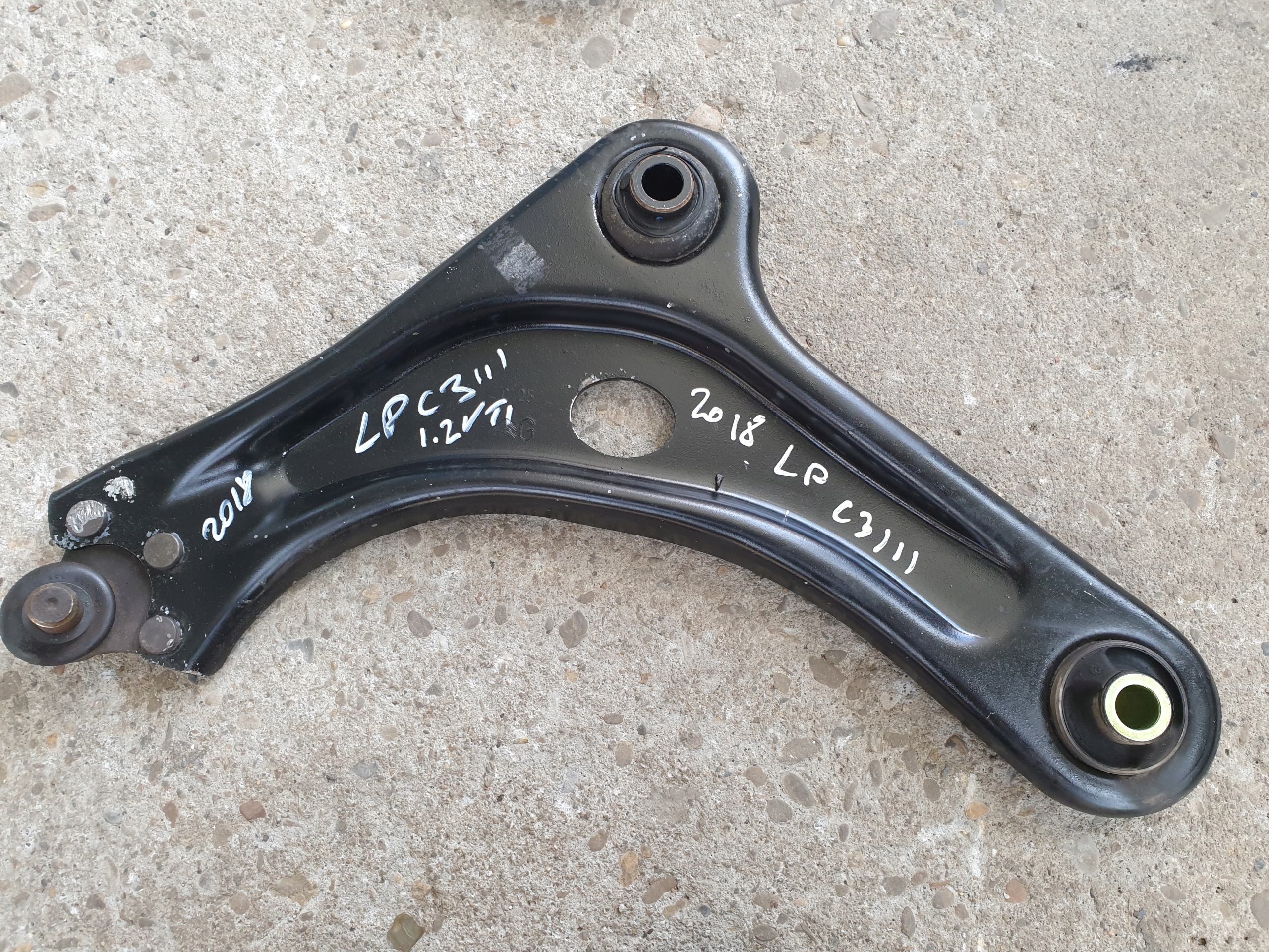 Querlenker vorne CITROEN C3 III 2016- links