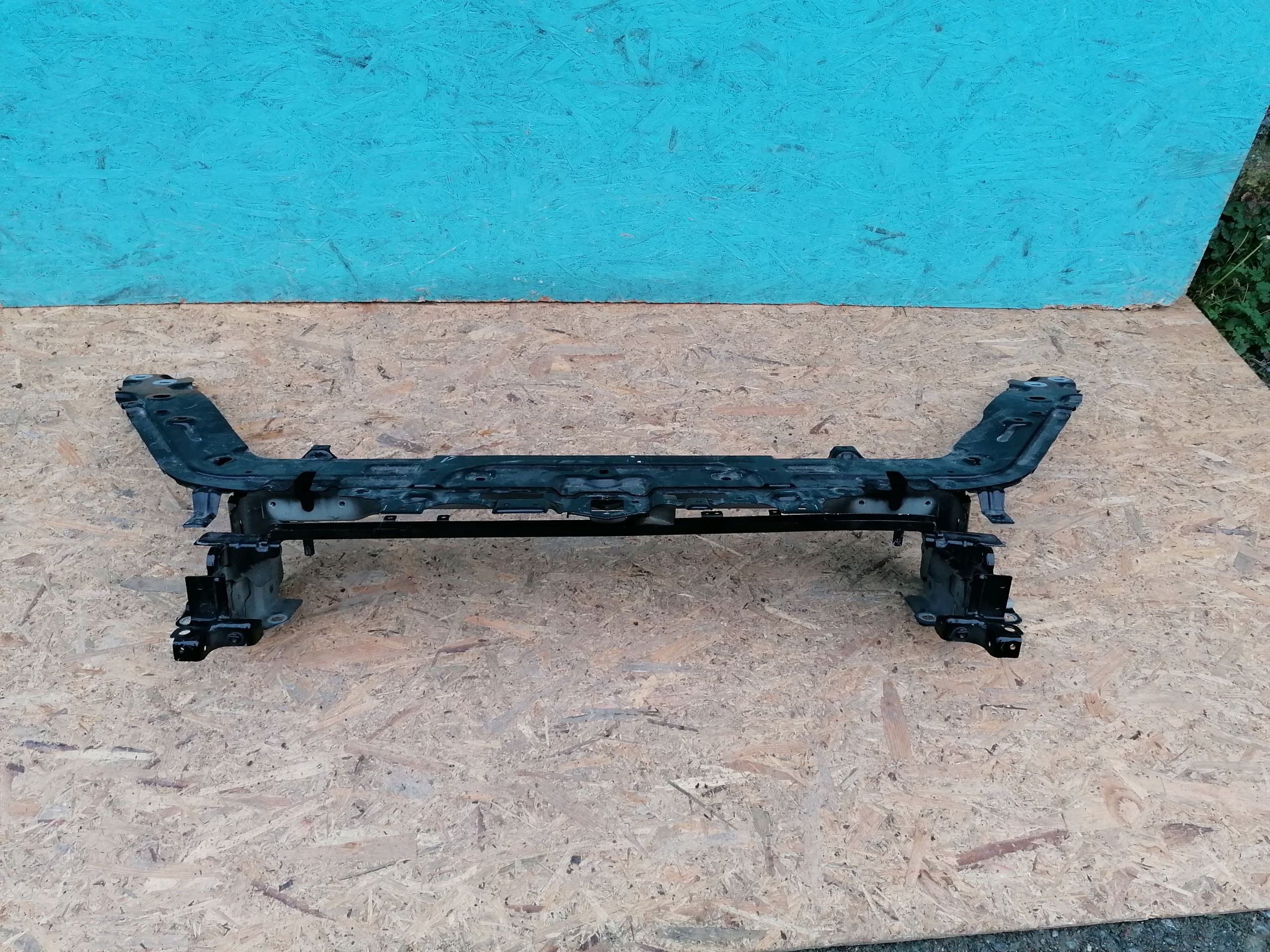 PAS PRZEDNI WZMOCNIENIE JAGUAR E-PACE E pace