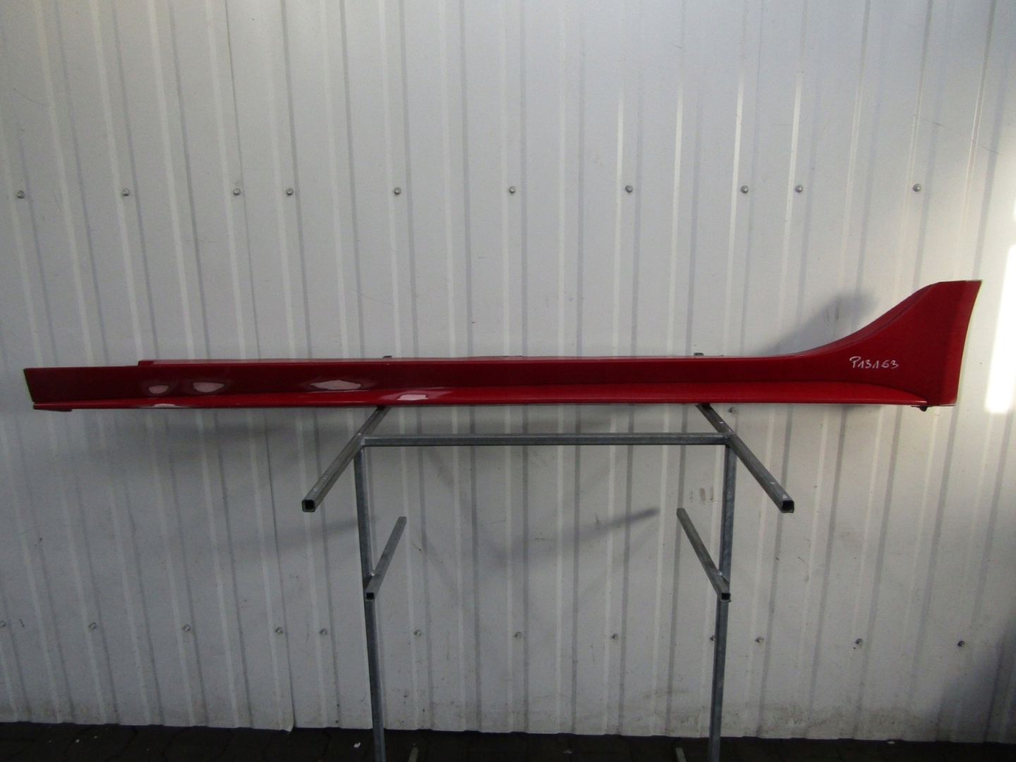 Listwa progowa lewa Jaguar XE 760 F S R SPORT 14-