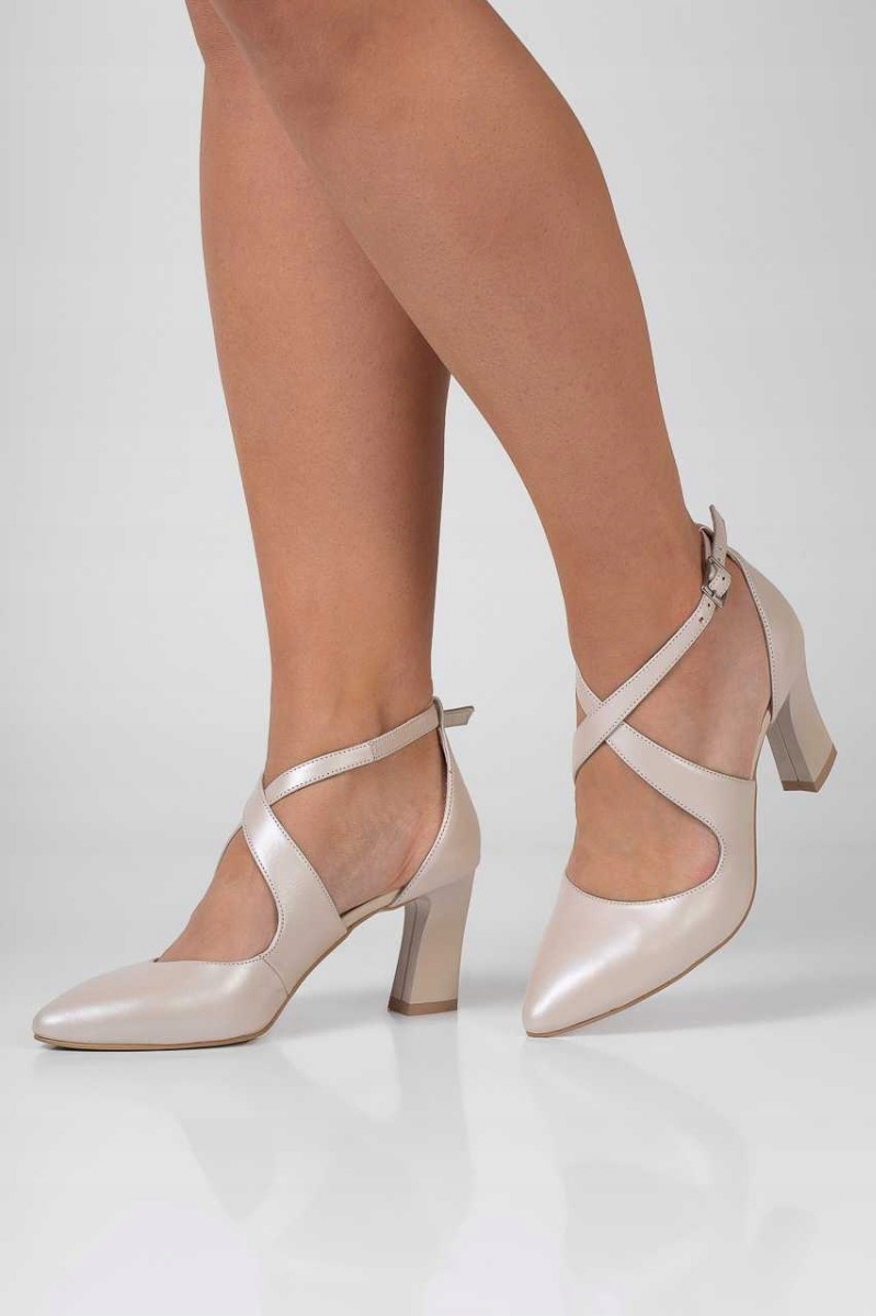 Elegantní Sandály Na Podpatku Butdam 40