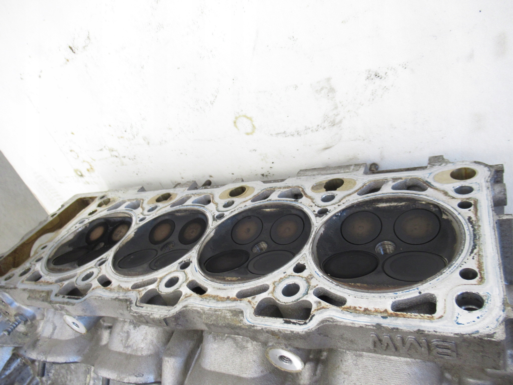 TESTATA BMW e60 e61 e63 e64 e65 e66 4.8 N62 5-8