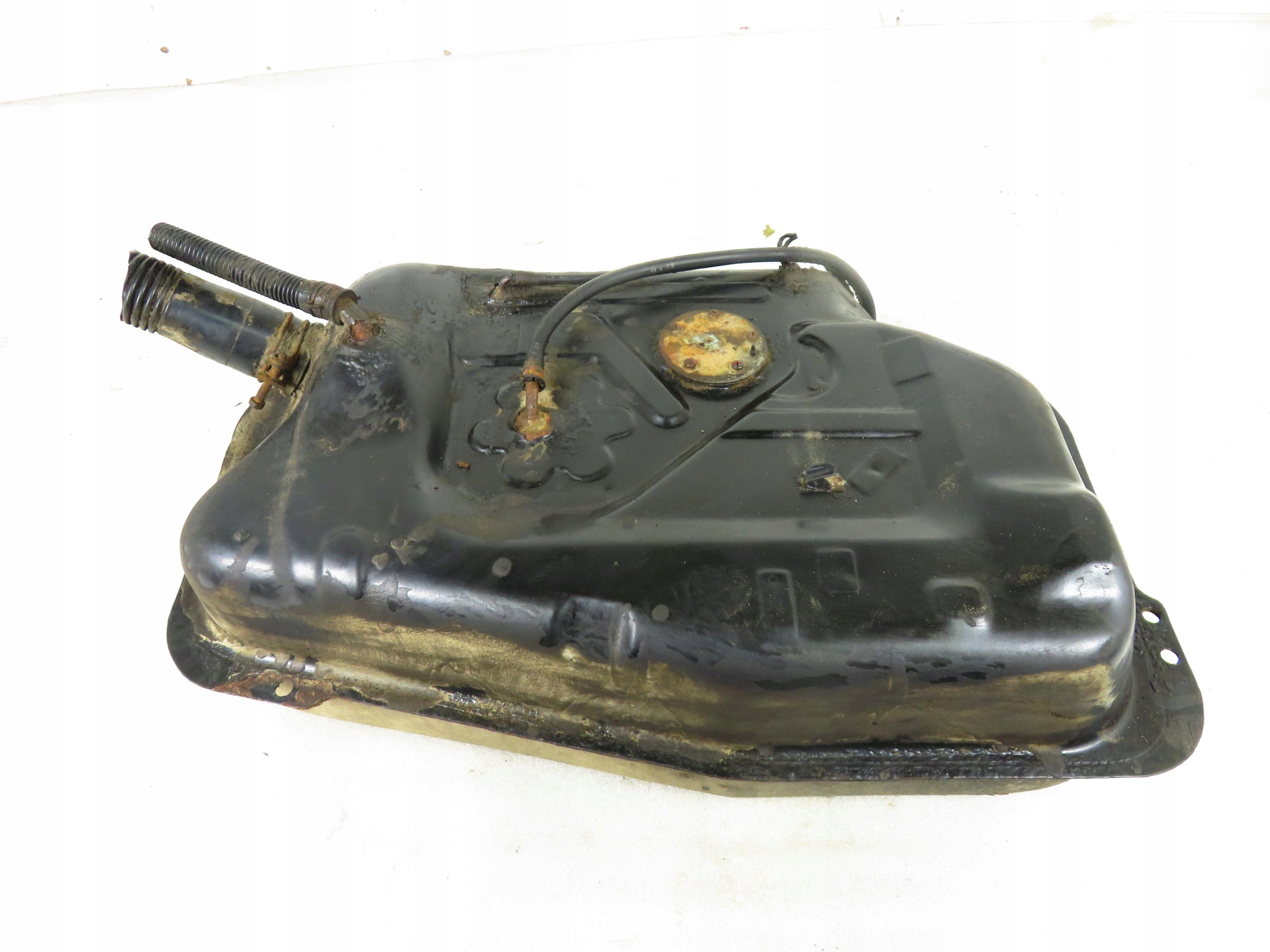 ZBIORNIK PALIWA BENZYNA DAEWOO TICO 0.8 Numer katalogowy części ZBIORNIK PALIWA BENZYNA DAEWOO TICO 0.8