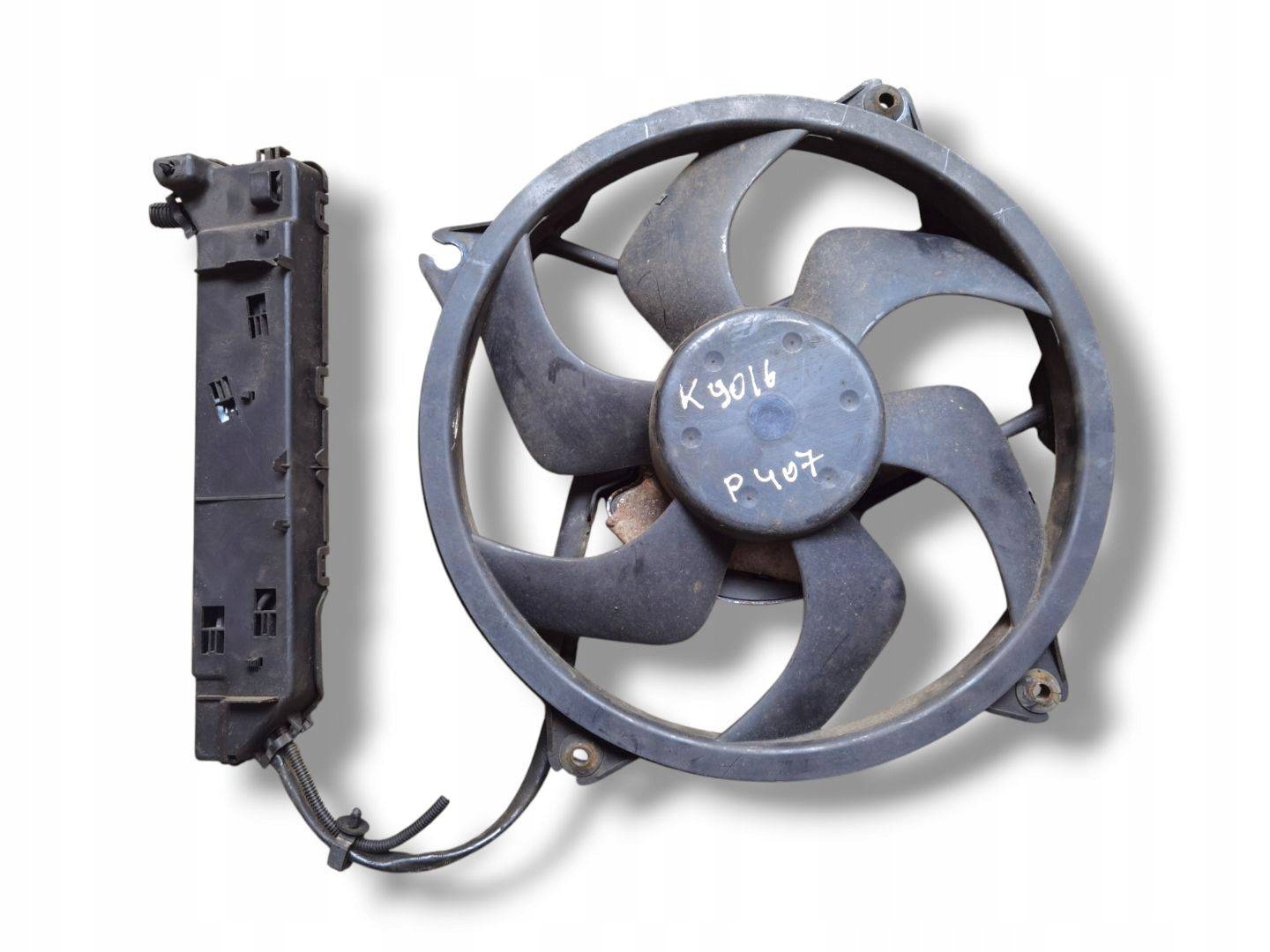 ventilátor chladiče Peugeot 407 2007 1831504016