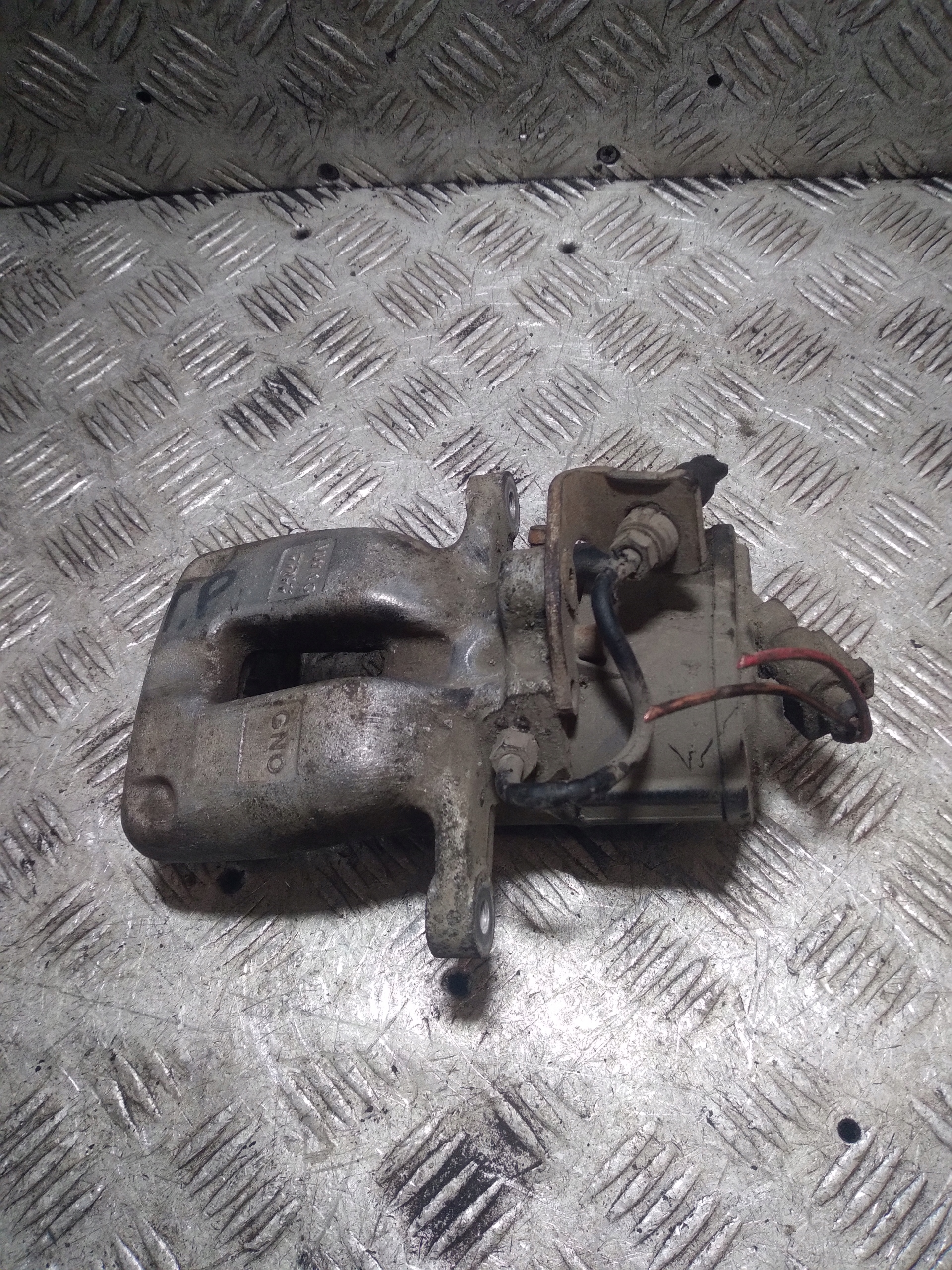 caliper brake right rear part rear VOLKSWAGEN PASSAT B6