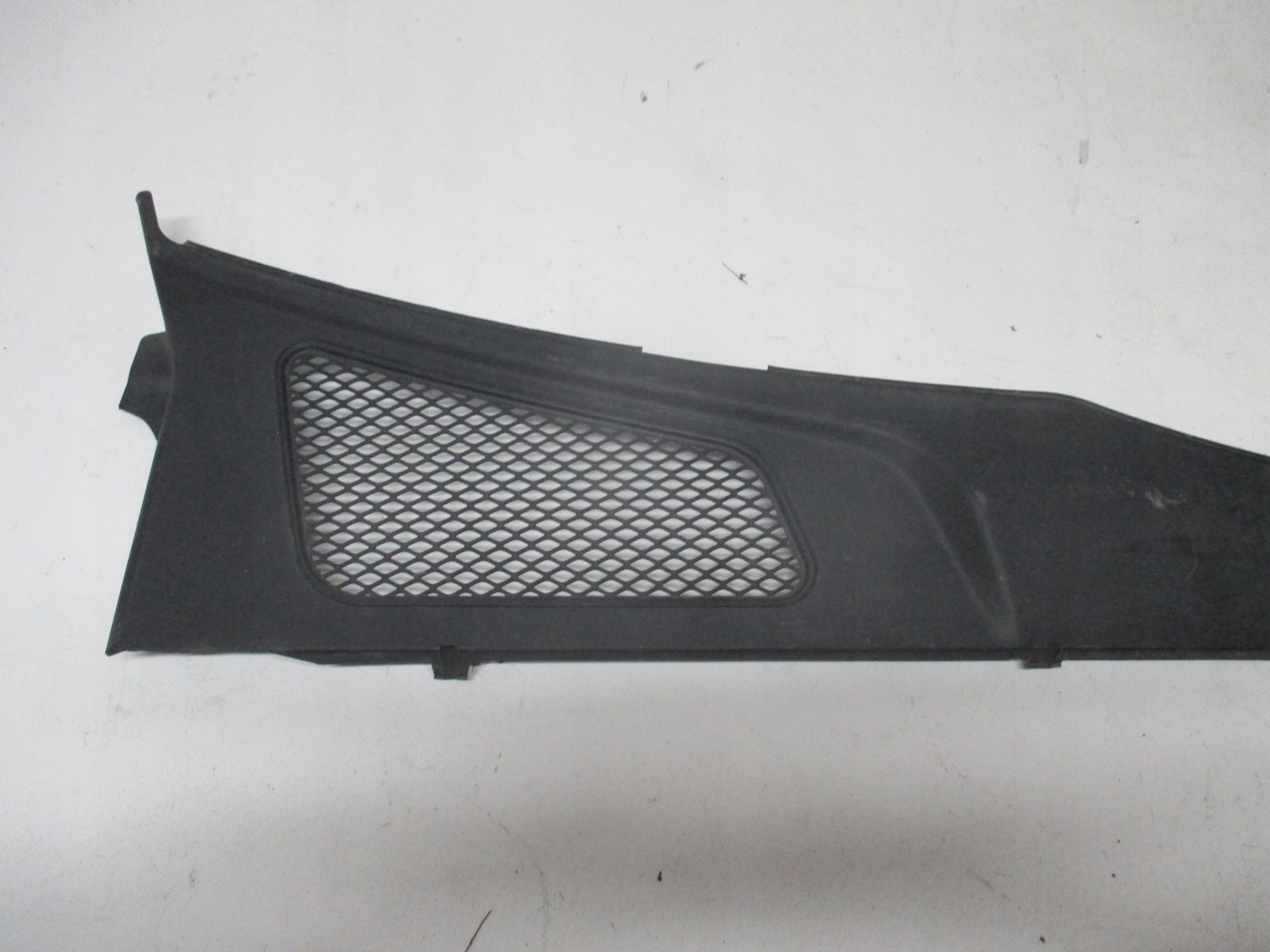 Podszybie PORSCHE MACAN 95B 95B819447D Typ samochodu 4x4/SUV Samochody osobowe