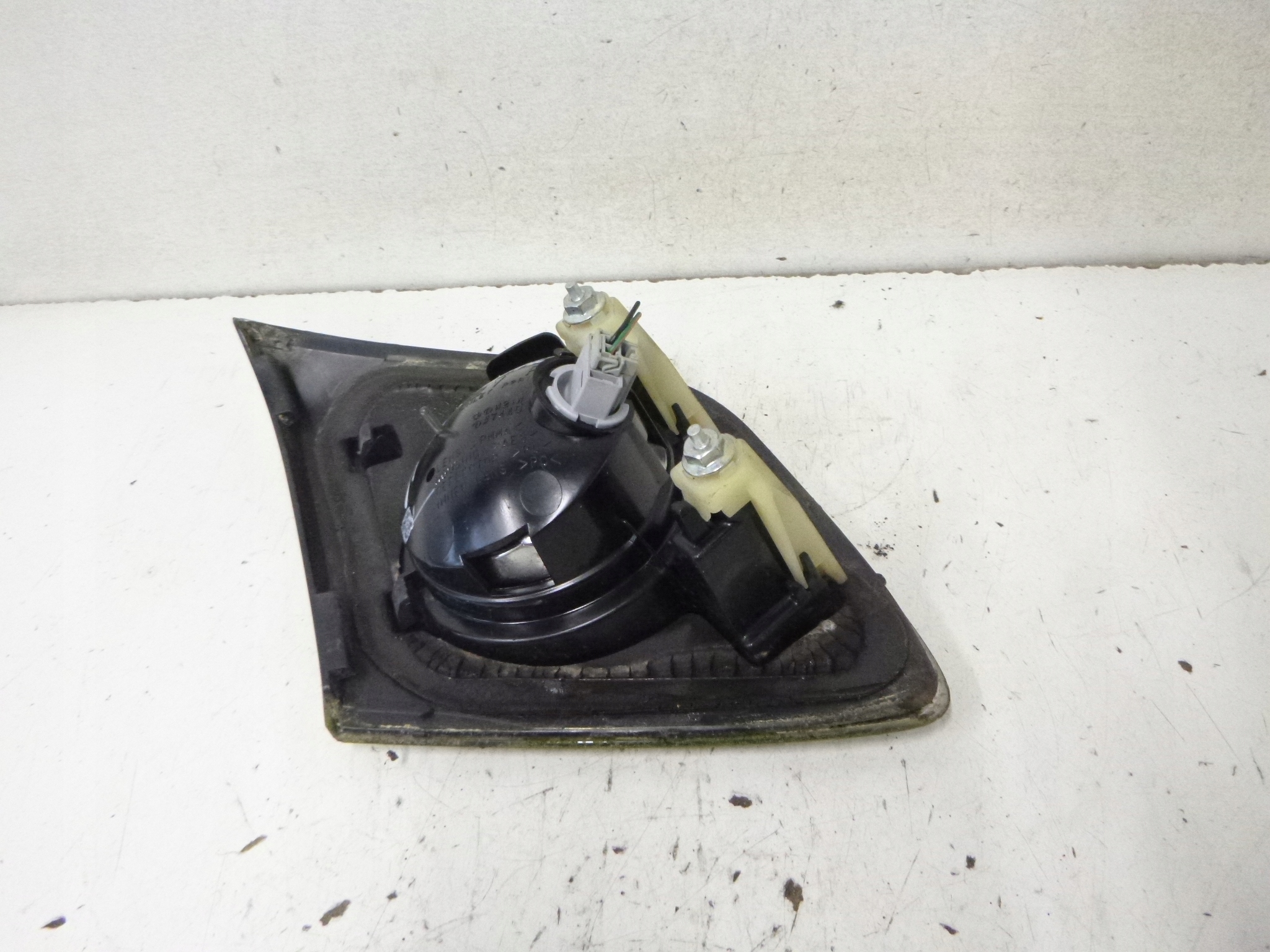light rear right z bonnet Mazda 3 BK HB 2008r.