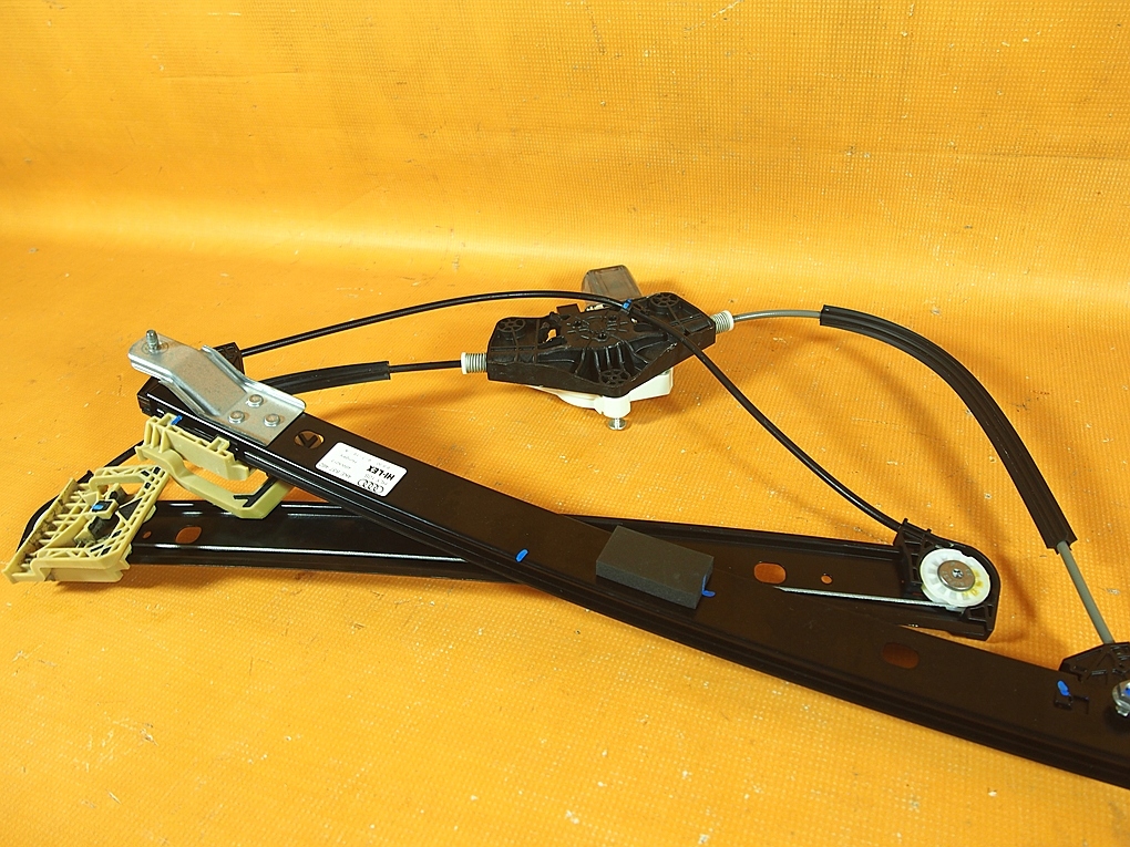 Audi E-Tron 55 4KE 25KM Prowadnica Szyby Przód PRAWA 4ke837462 / 4k0959802 Numery katalogowe zamienników 4ke837462 / 4k0959802