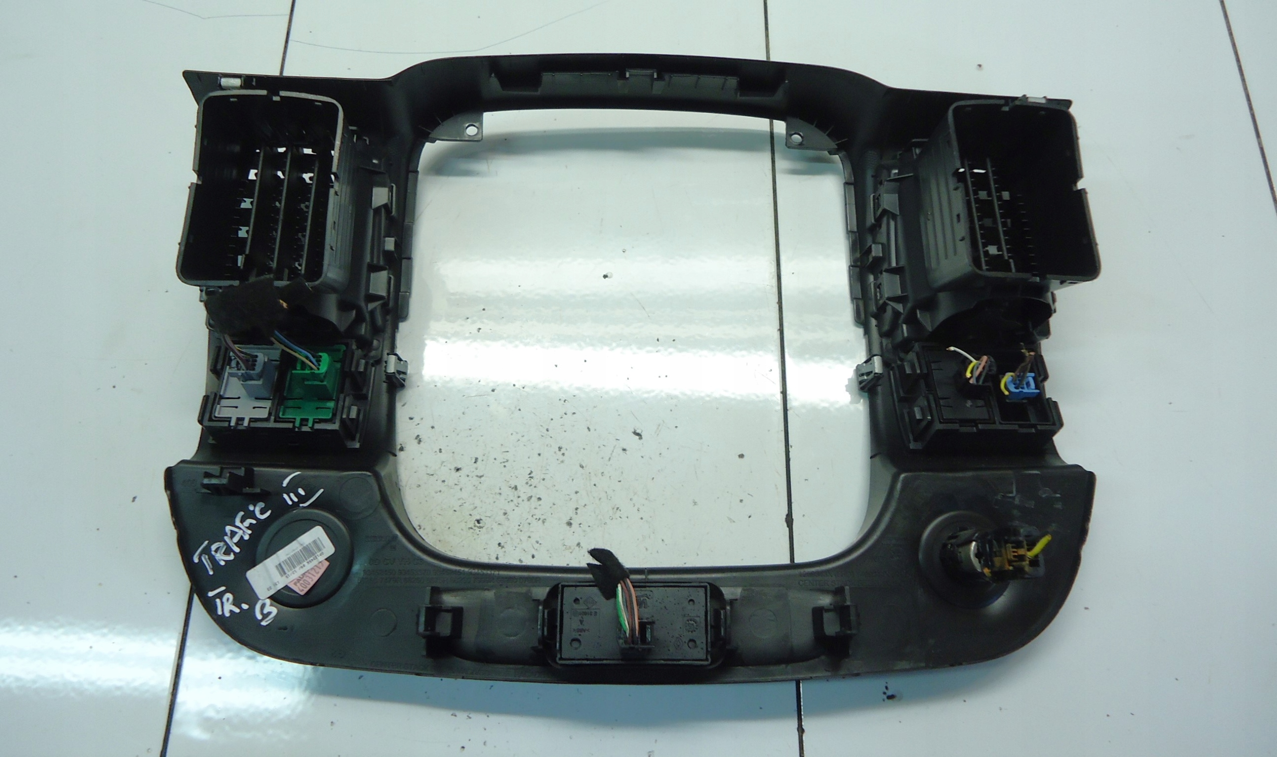 RENAULT TRAFIC III VIVARO B frame RADIA air conditioning devices PANEL central 93452450