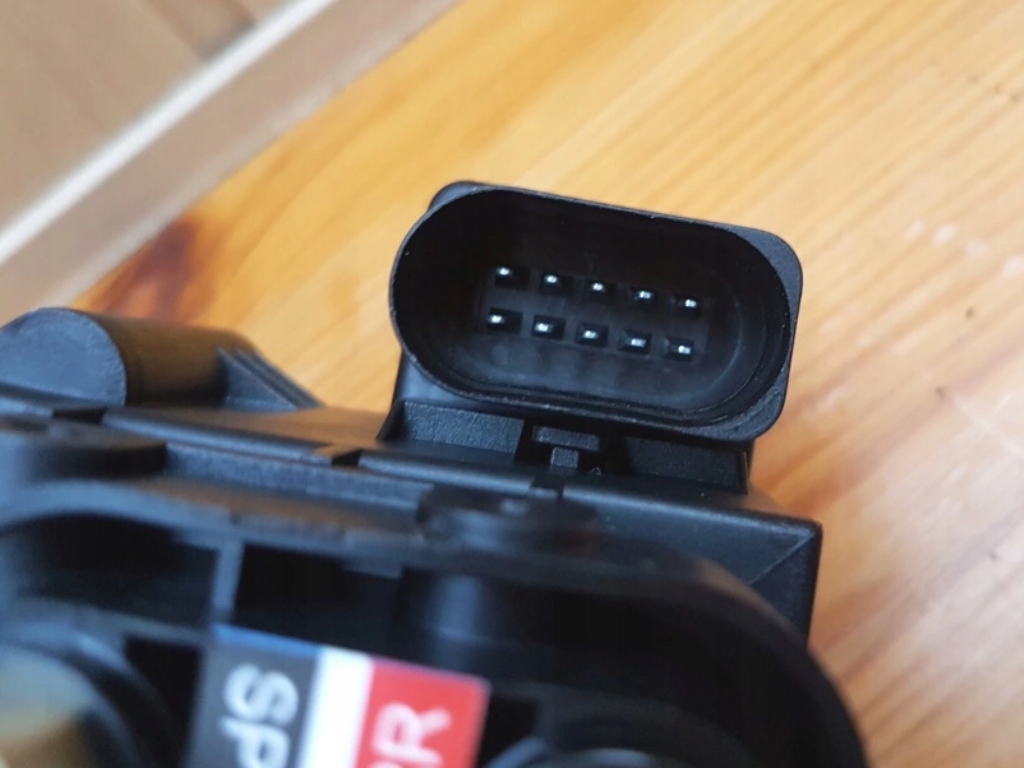 59c5940c4f8692e737786a36fb23