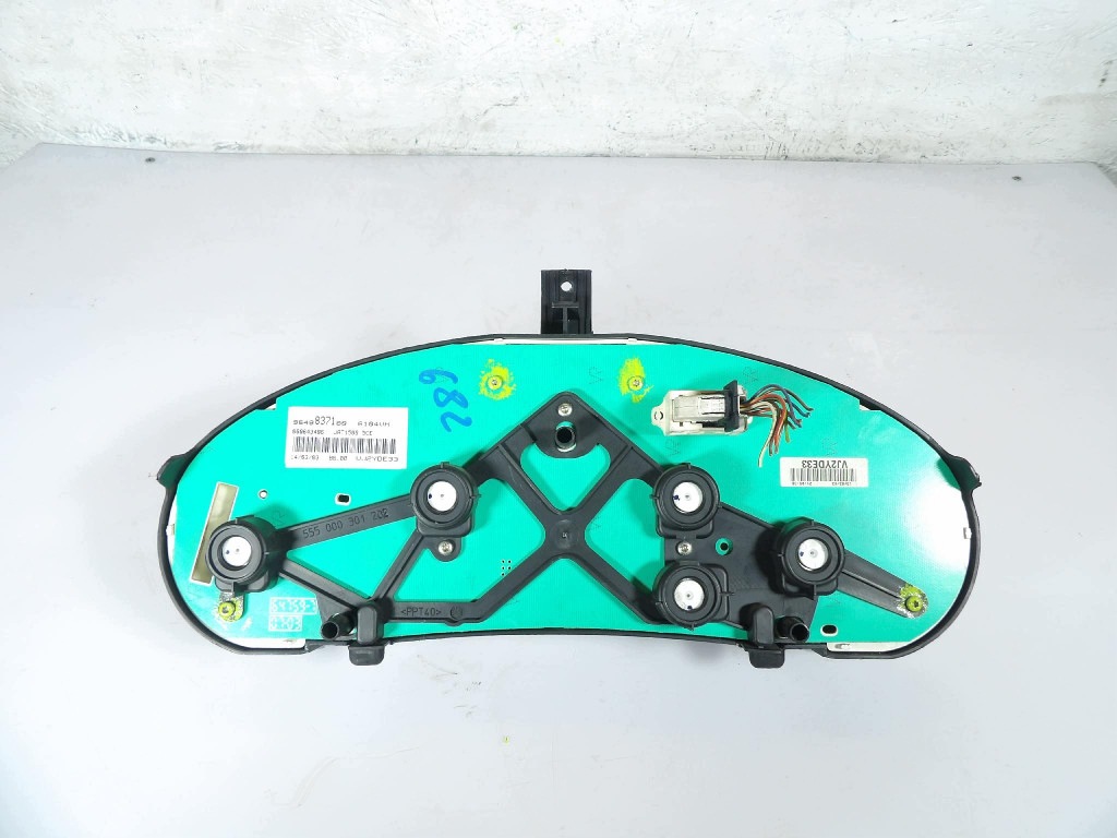 PEUGEOT 206 1.4B dials 9648837180