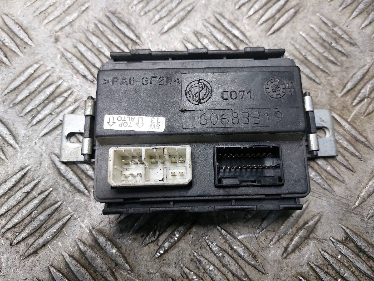 module control unit door right front ALFA ROMEO GT and 60683319