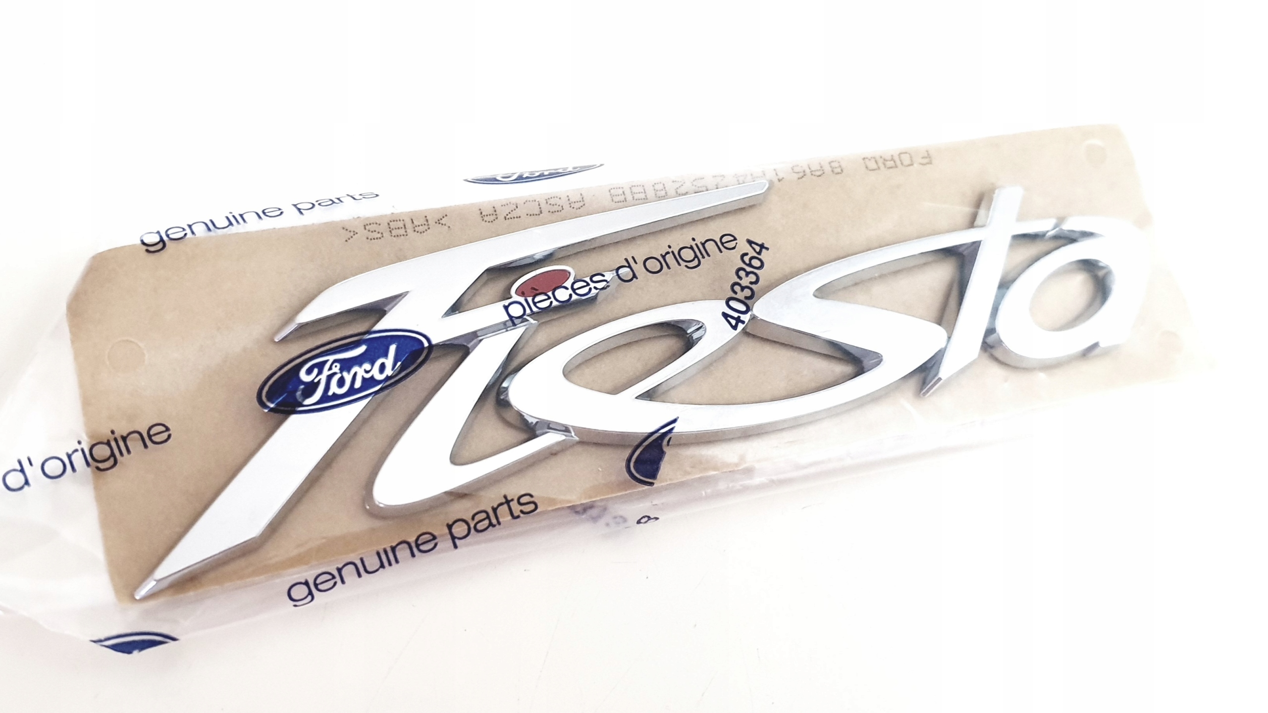 8A61-A42528-BB - Емблема значок напис логотип Фієста MK7 8A61-A42528