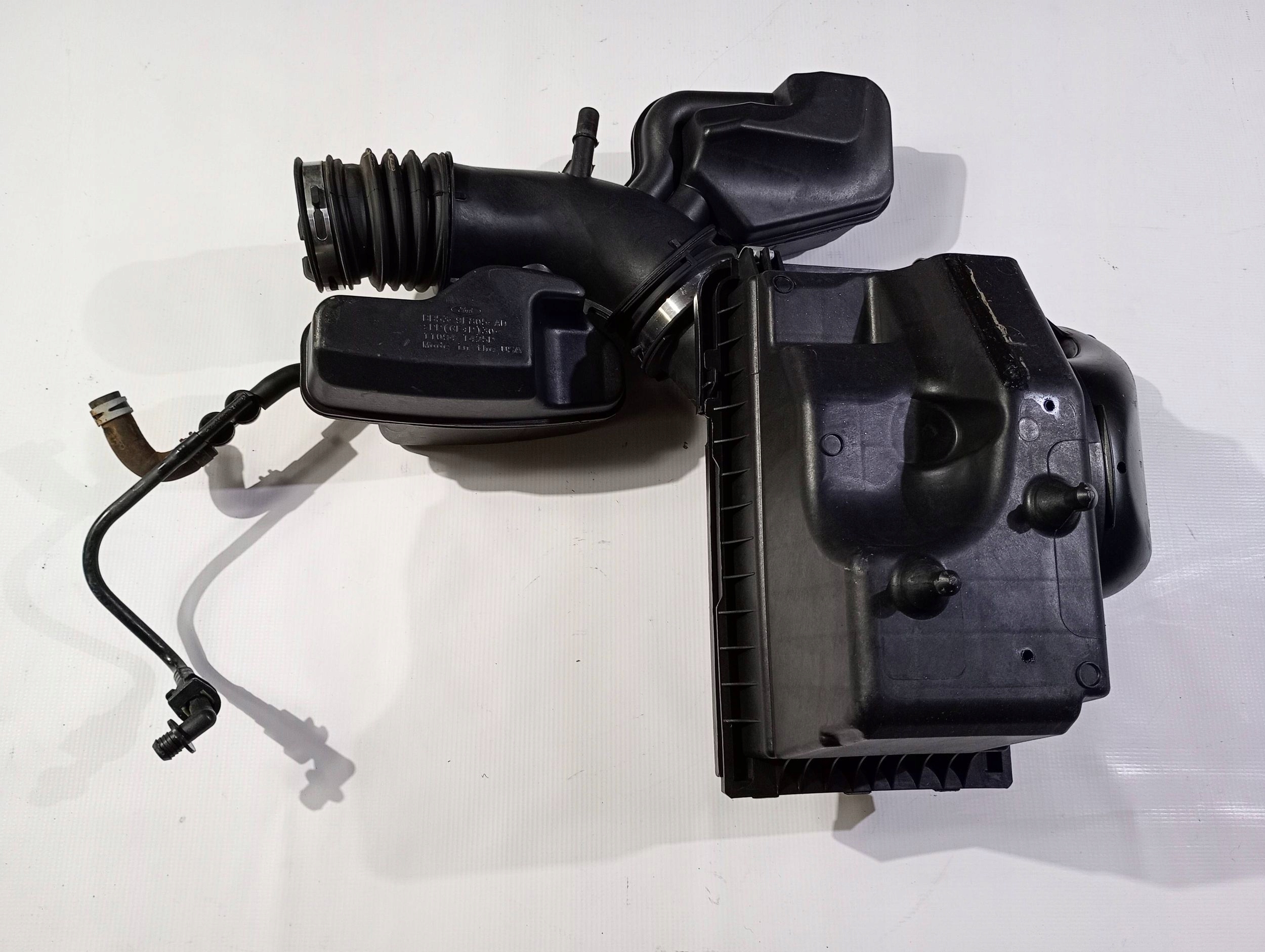 luftfiltergehäuse grundlage ansaugrohr Ford Explorer V 3.5 2011-2019