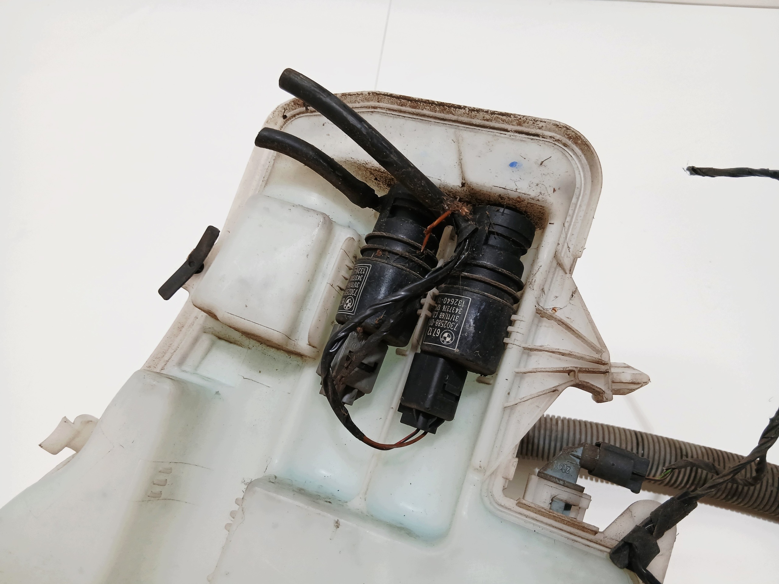 serbatoio LIQUIDO LAVAFARI BMW X1 E84 OE (24235035)