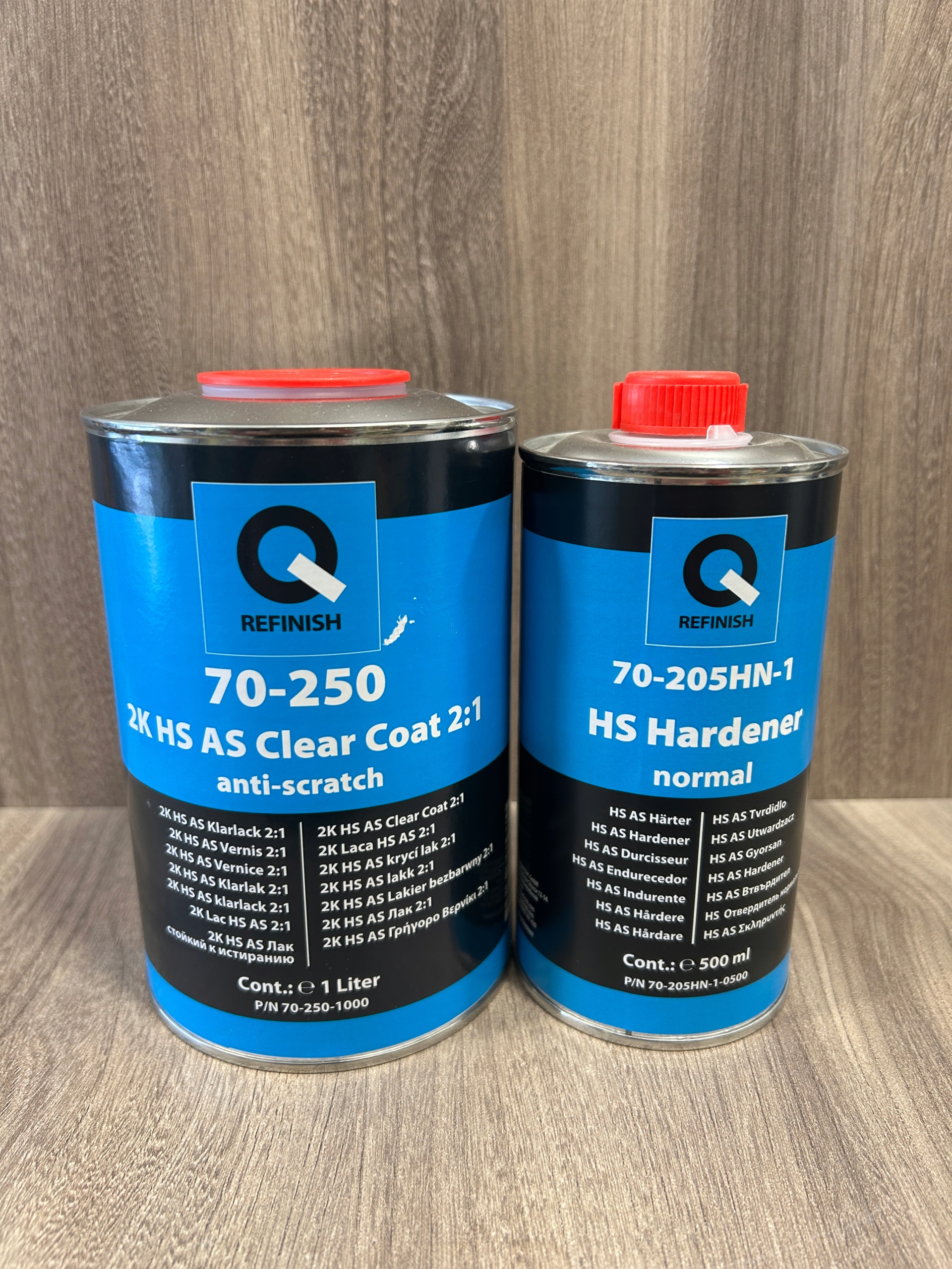 Lakier bezbarwny z utwardzaczem Q-Refinish 2K Hs As 2:1 70-250 1,5 l