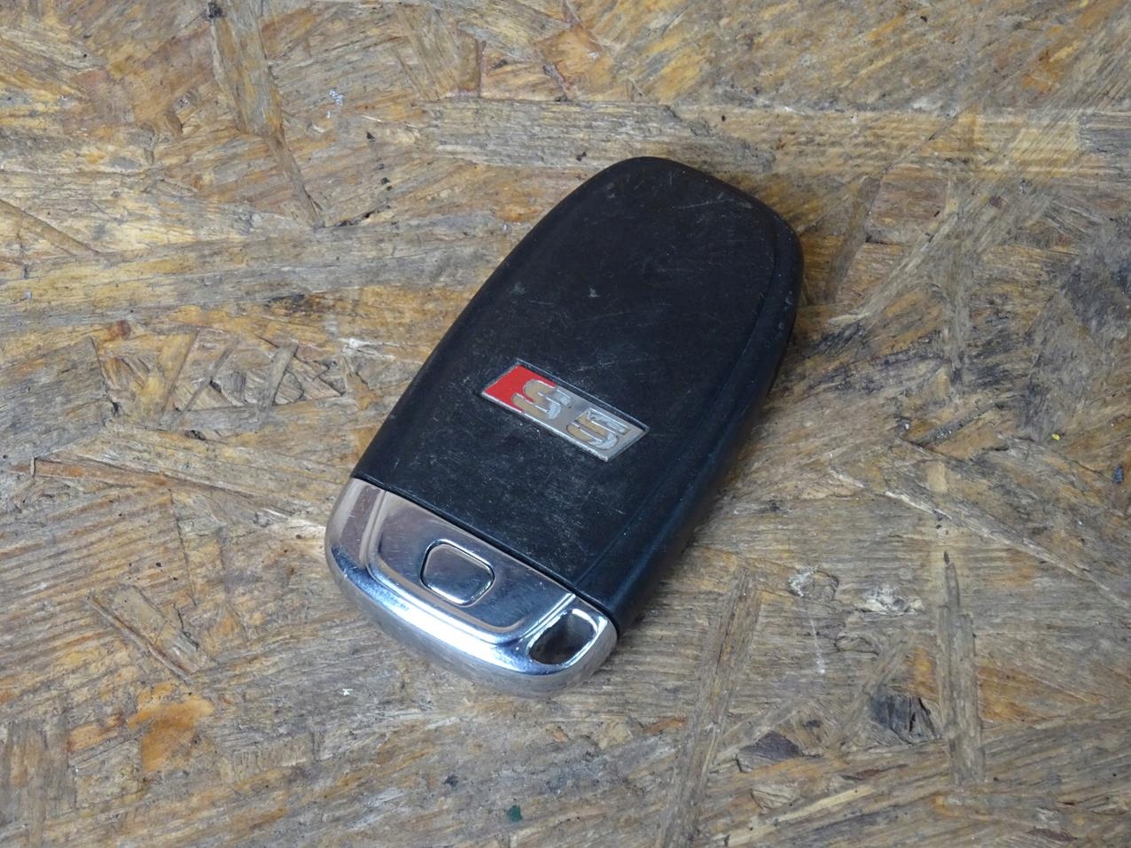 AUDI S5 A5 8T 07-16 KLUCZYK 8T0959754Q