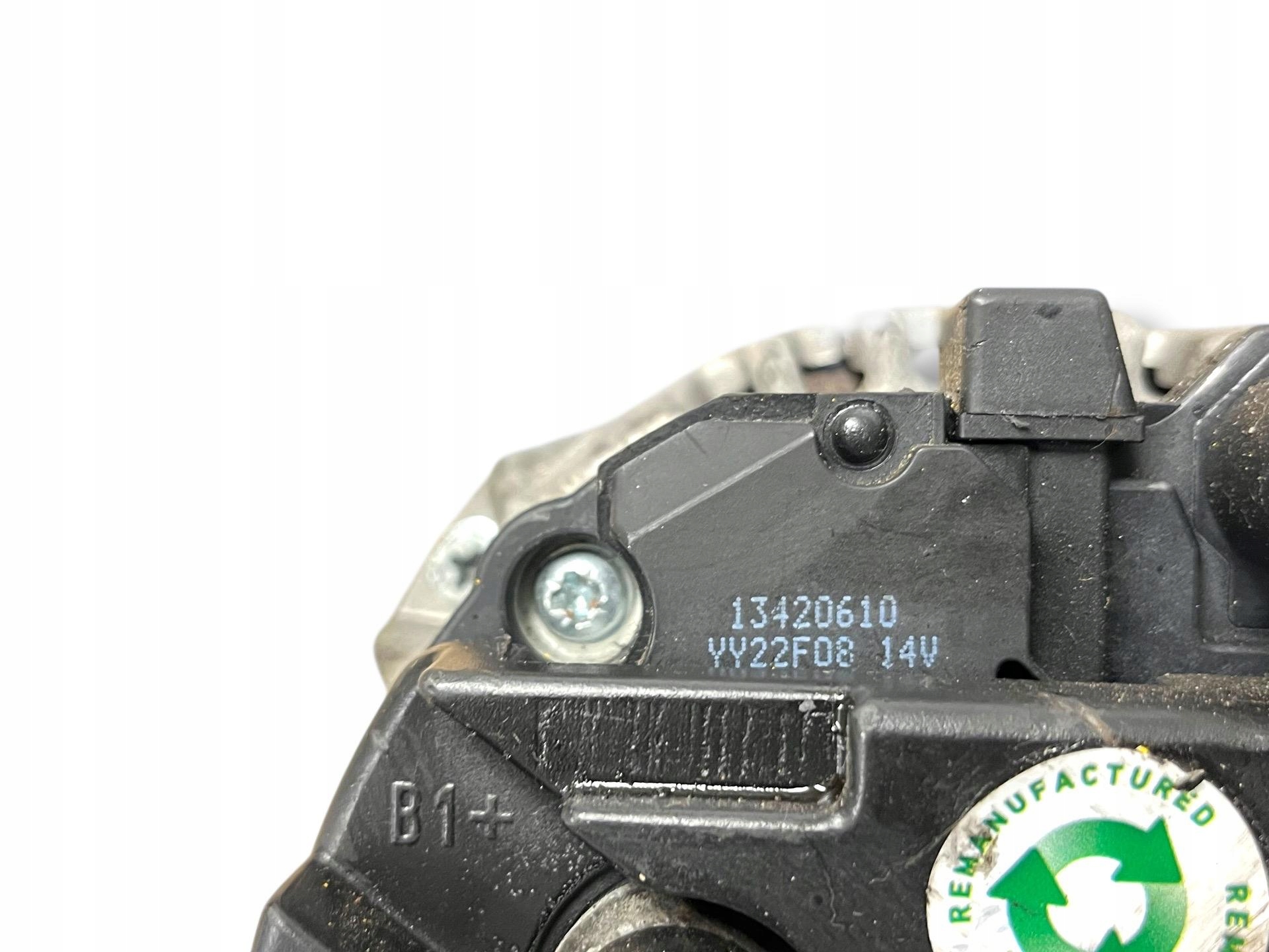 Alternator Skoda Fabia facelift 2004 LRB00474