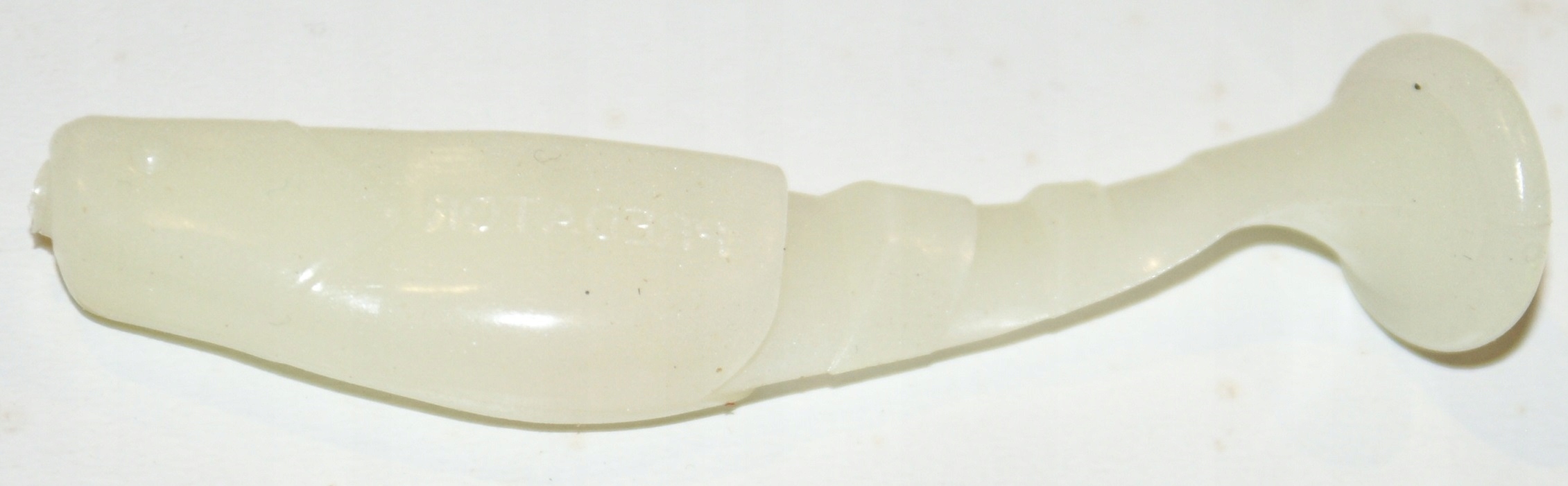 Manns Predator 3,5cm Perła fluo świecąca w ciemnoś