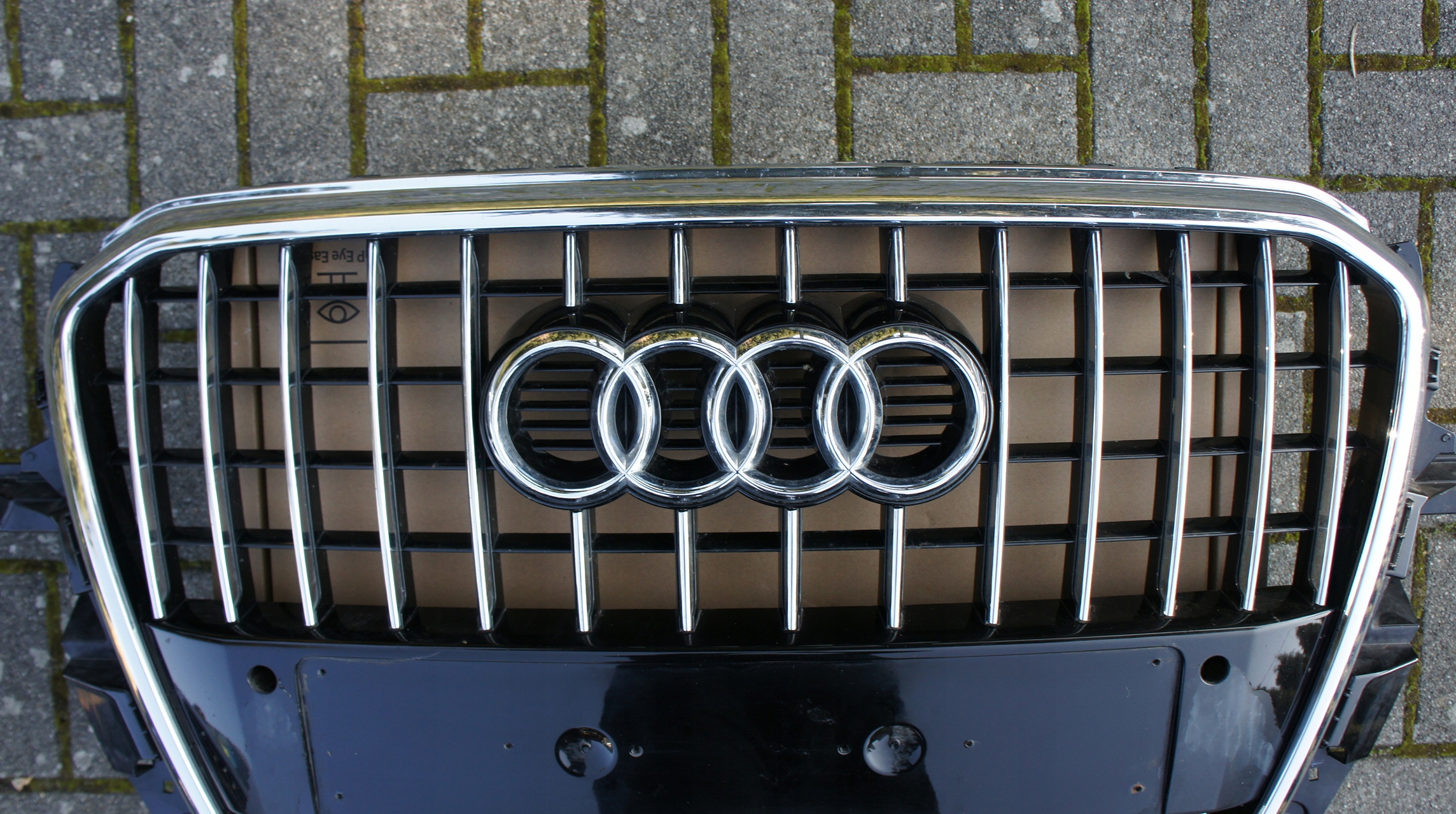 Audi Q5 Kühlergrill FRONTGRILL Kühlergitter 8R0853651AB - Thumbnail 3