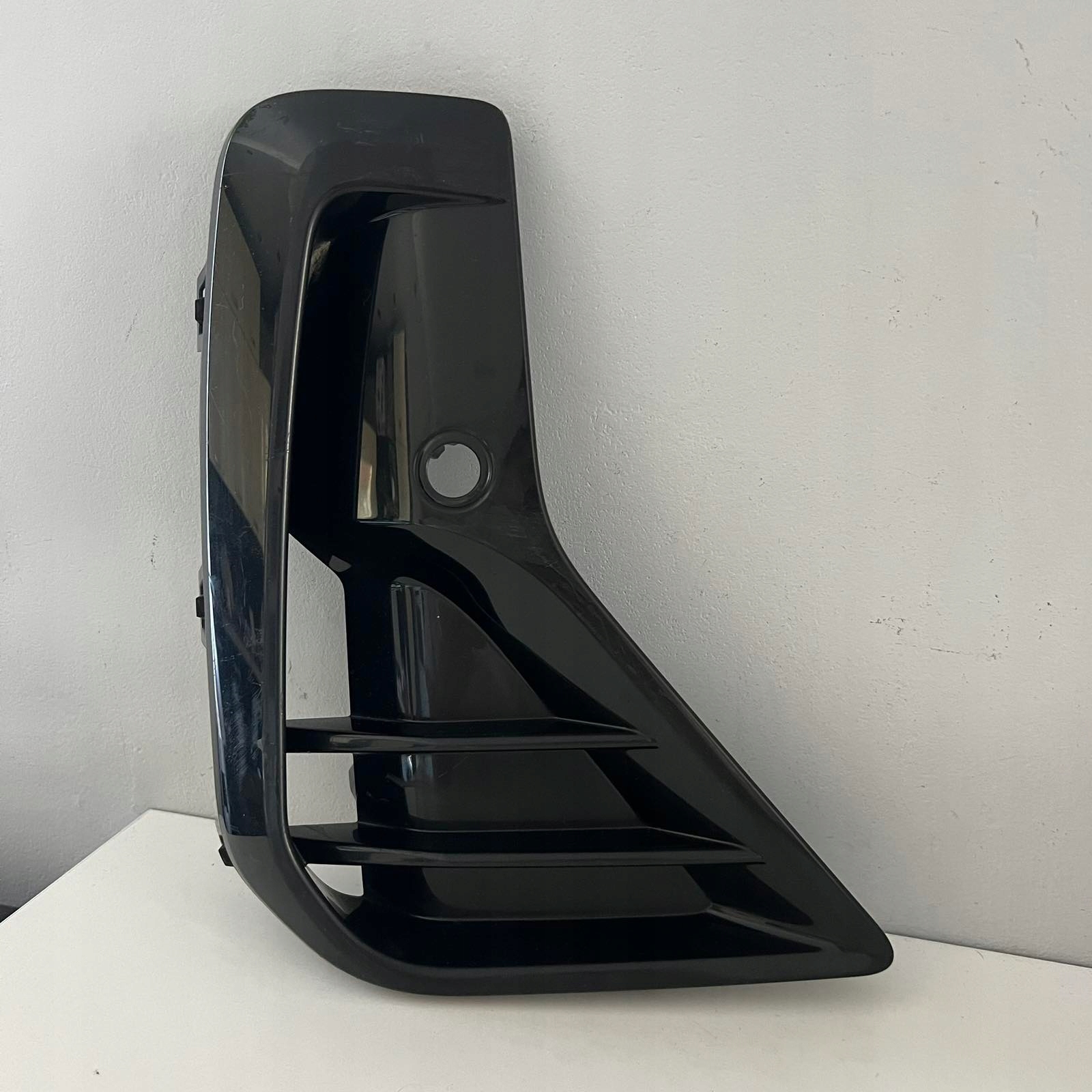 BMW IX3 G08 LIFT m-packet grid grille right front bumper 51118081924