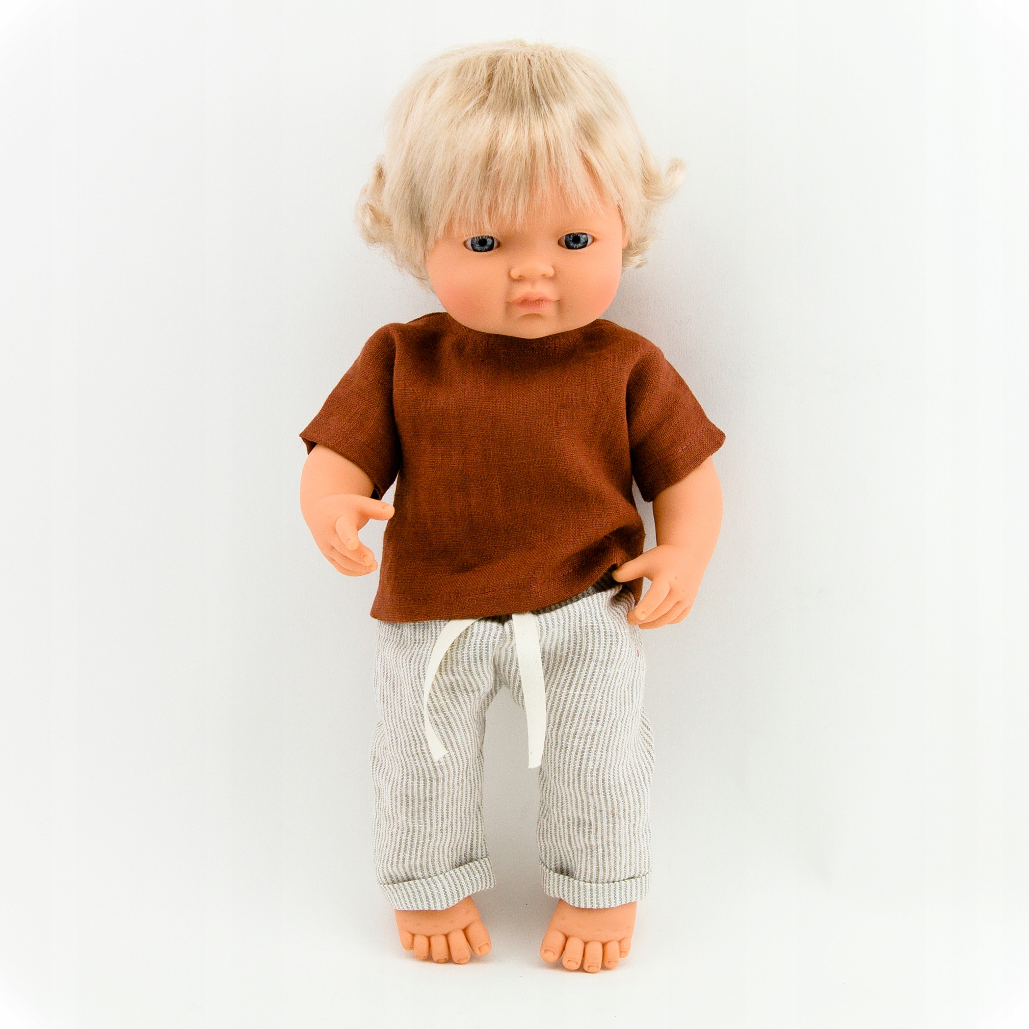 

Ubranka dla lalki Miniland 38 cm lniana koszulka i