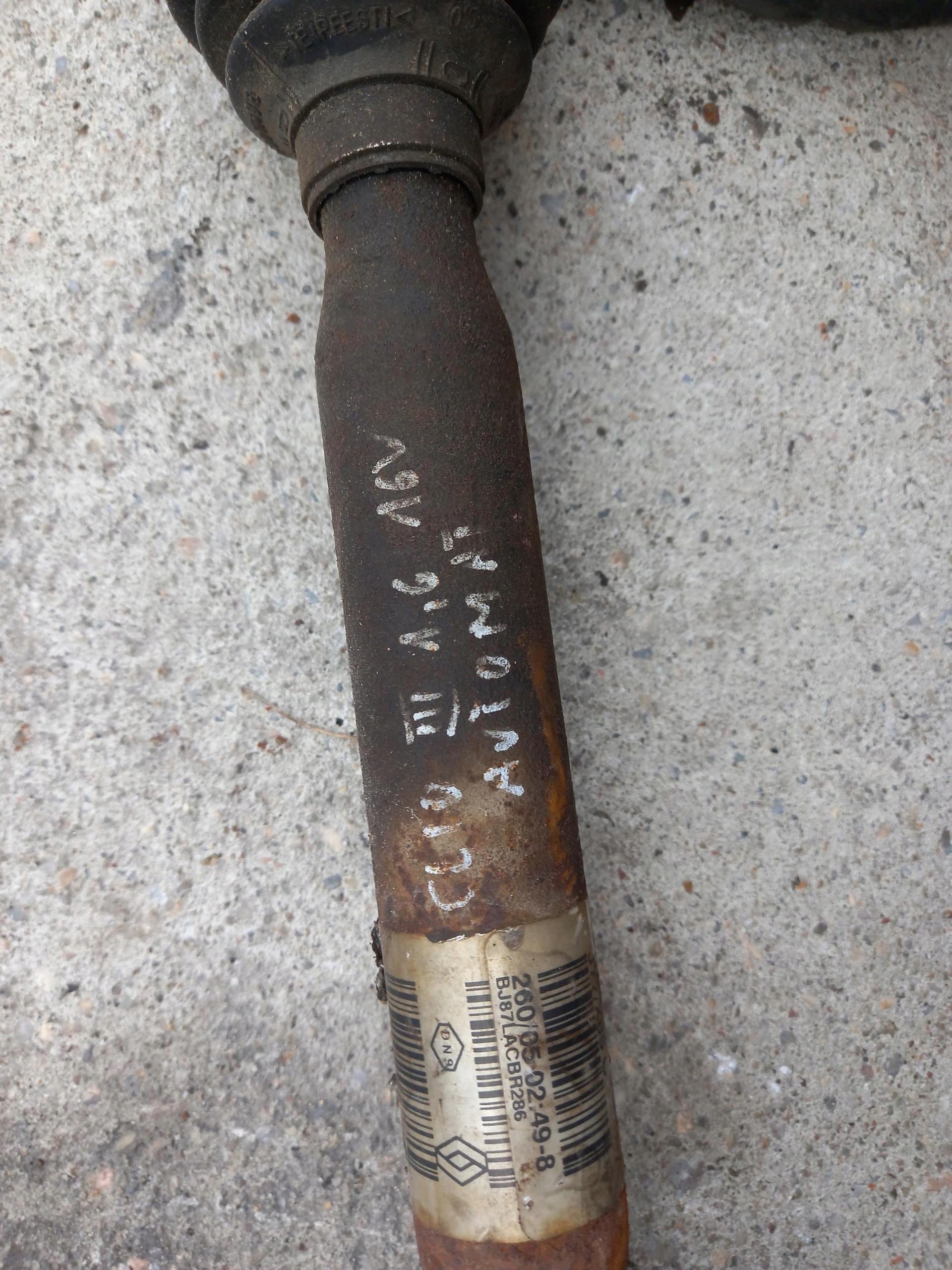 semi-axis KROTA left RENAULT CLIO IV 1.6 16V AUTOMAT
