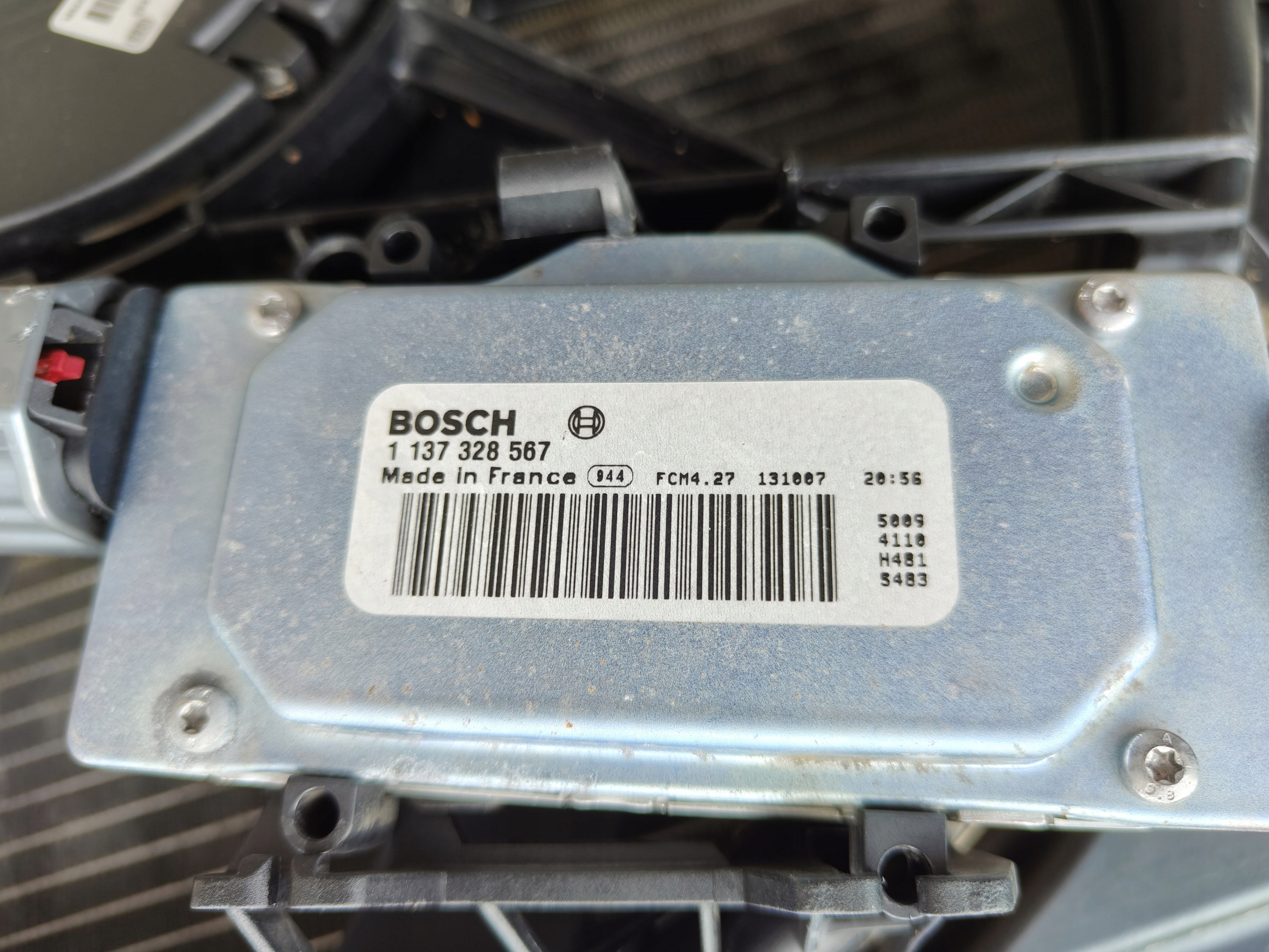 FORD FOCUS MK3 2.0 TDCI radiator complete fan 8V619L440AC