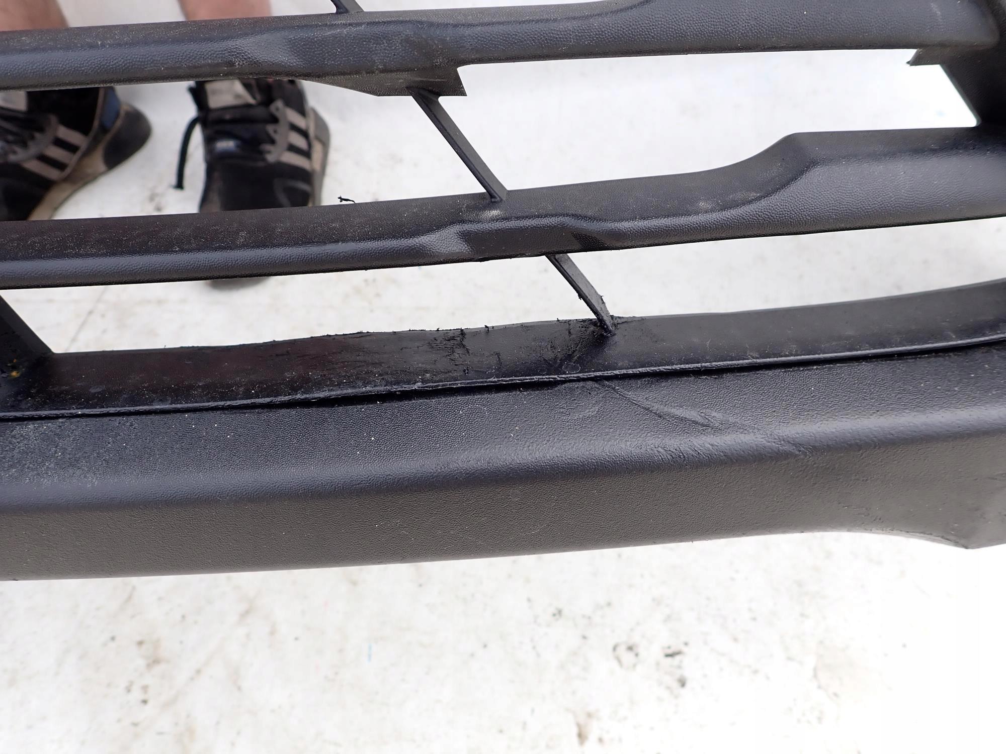 RENAULT TRAFIC III LIFT 21- bumper front front