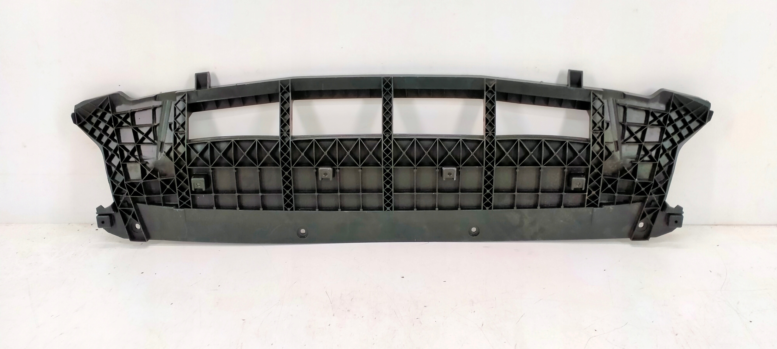 AUDI Q5 8R0 08-12 PŁYTA OSŁONA POD ZDERZAK PRZEDNIA PRZÓD 8R0807233A Producent części Audi OE