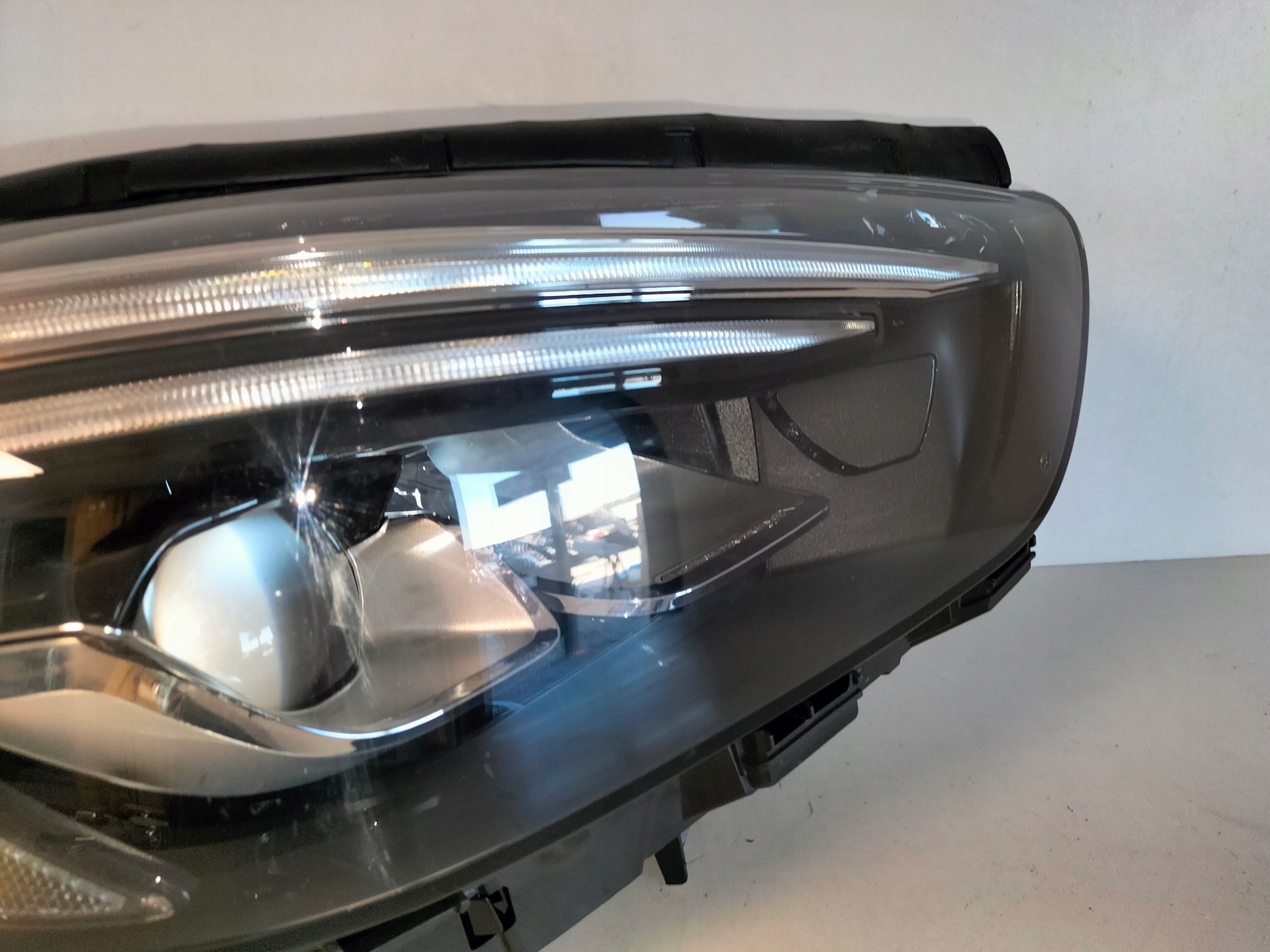 light front reflektor right MERCEDES B class W247 18- FULL LED