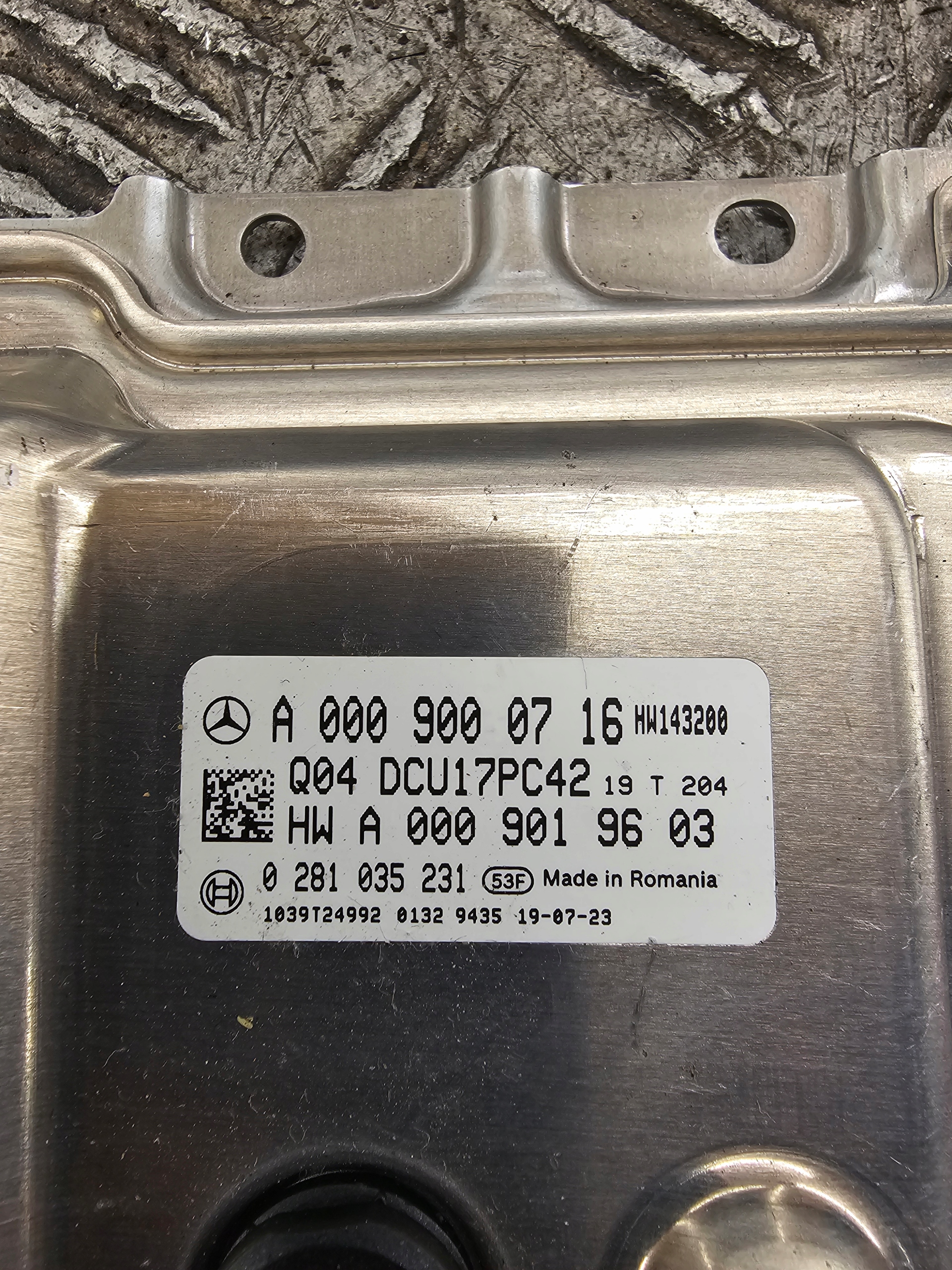 MERCEDES W447 module control unit ADBLUE A0009000716 0281035231