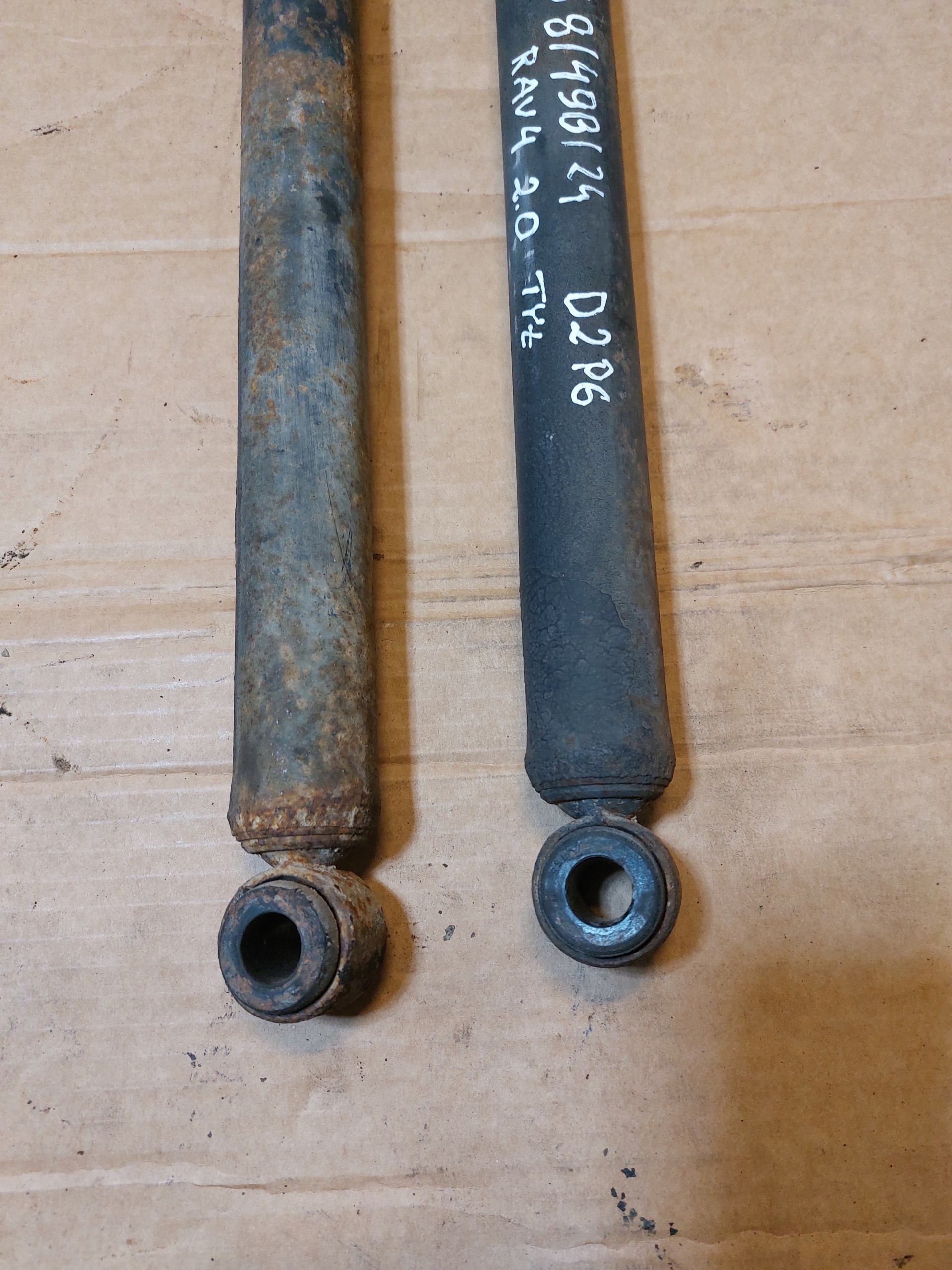 ammortizzatori posteriore TOYOTA RAV4 e 2.0 16V