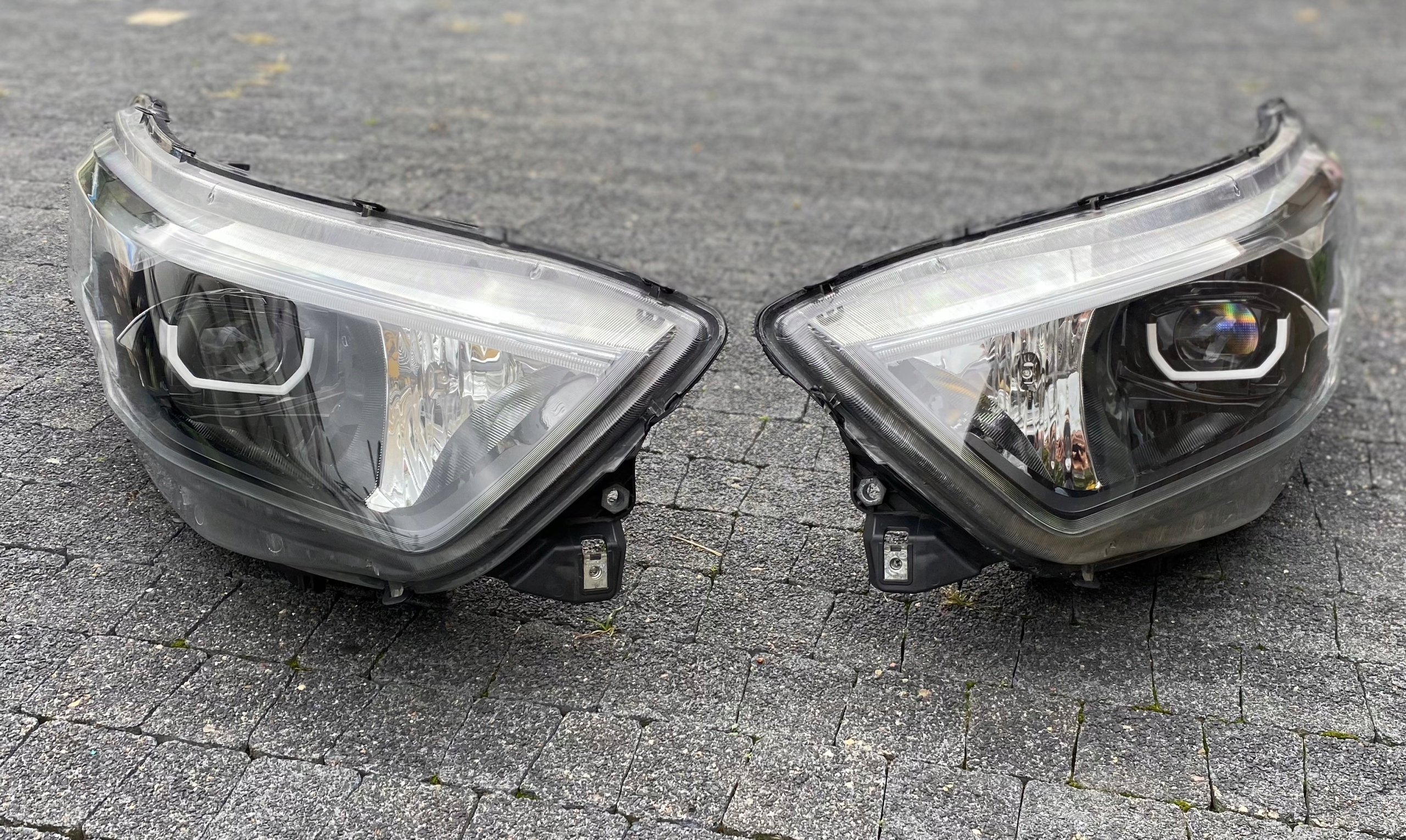 IVECO DAILY LED FULLED LAMPY REFLEKTORY Strona zabudowy lewe + prawe