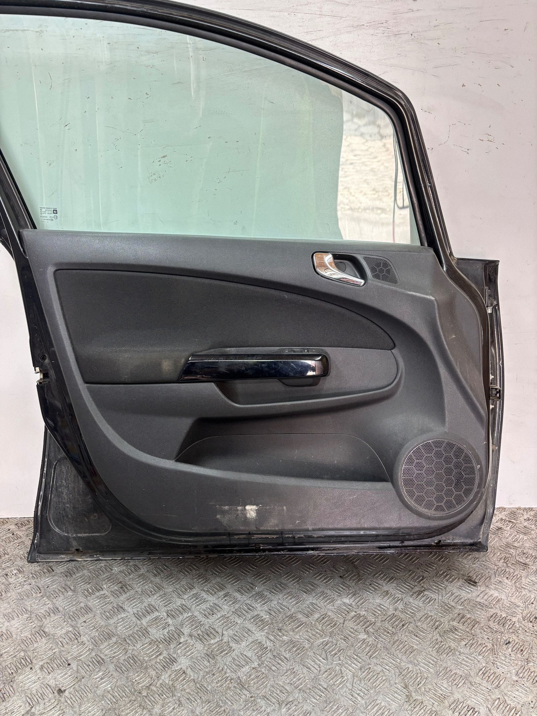 door front front left OPEL CORSA D
