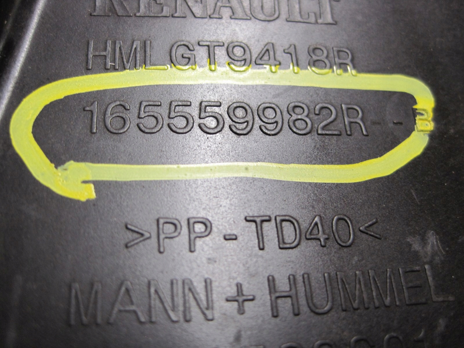 intake air RENAULT 165559982