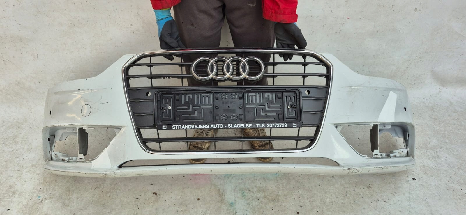 AUDI A4 B8 8K LIFT 11-15 bumper front front 4XPDC 8K0807437AA