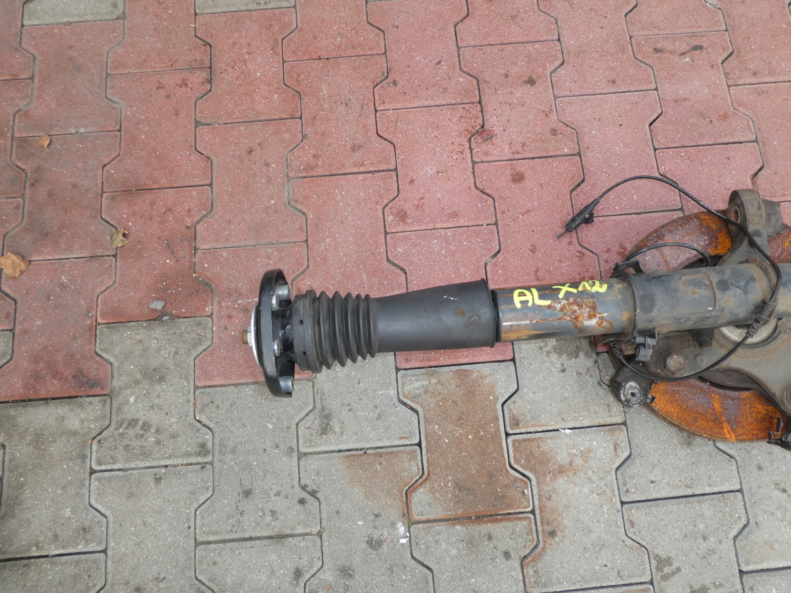 MERCEDES SPRINTER A906 swing shock absorber front