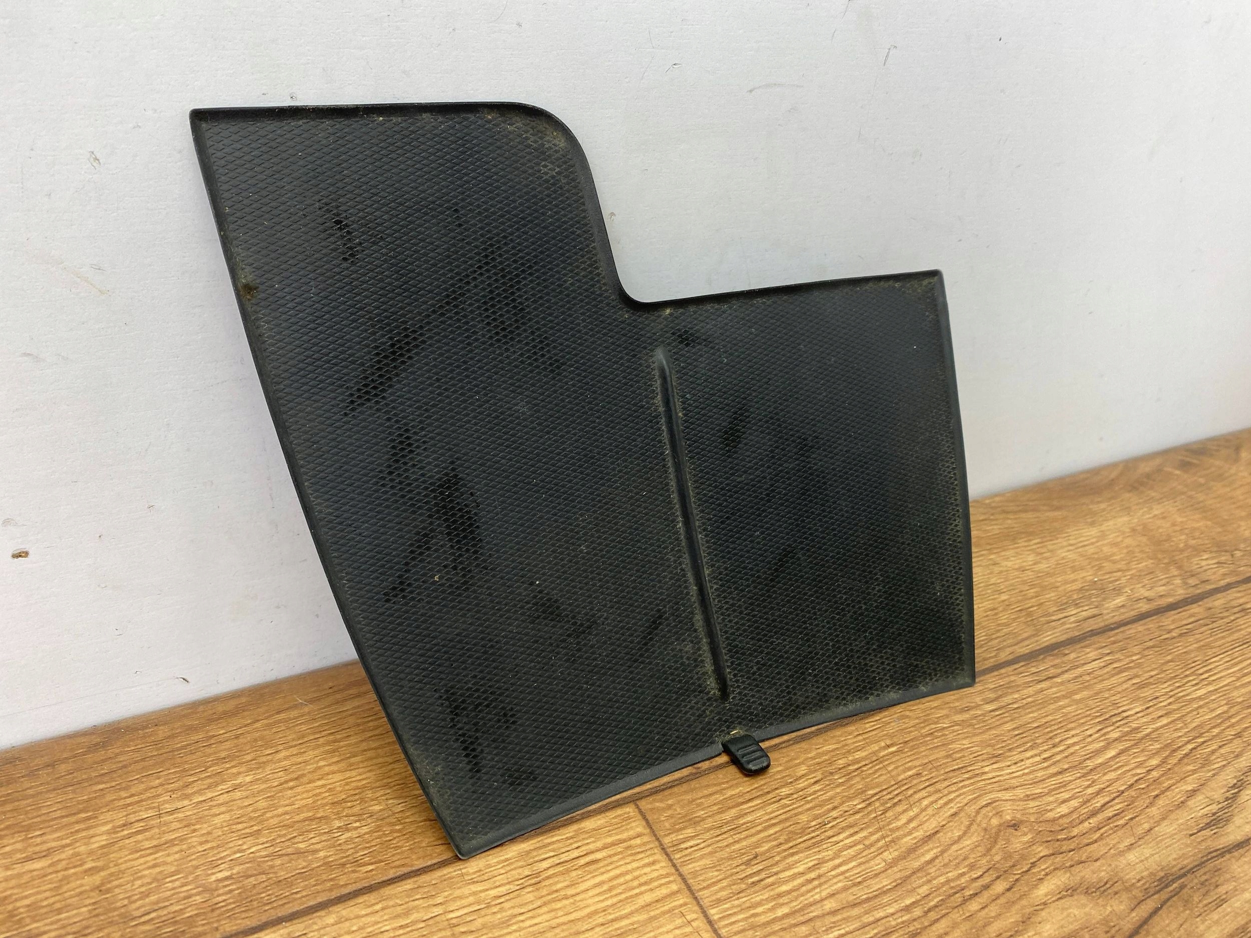Gumka Matte mata Handschuhfach Ford Escape IV Kuga MK3 2020+