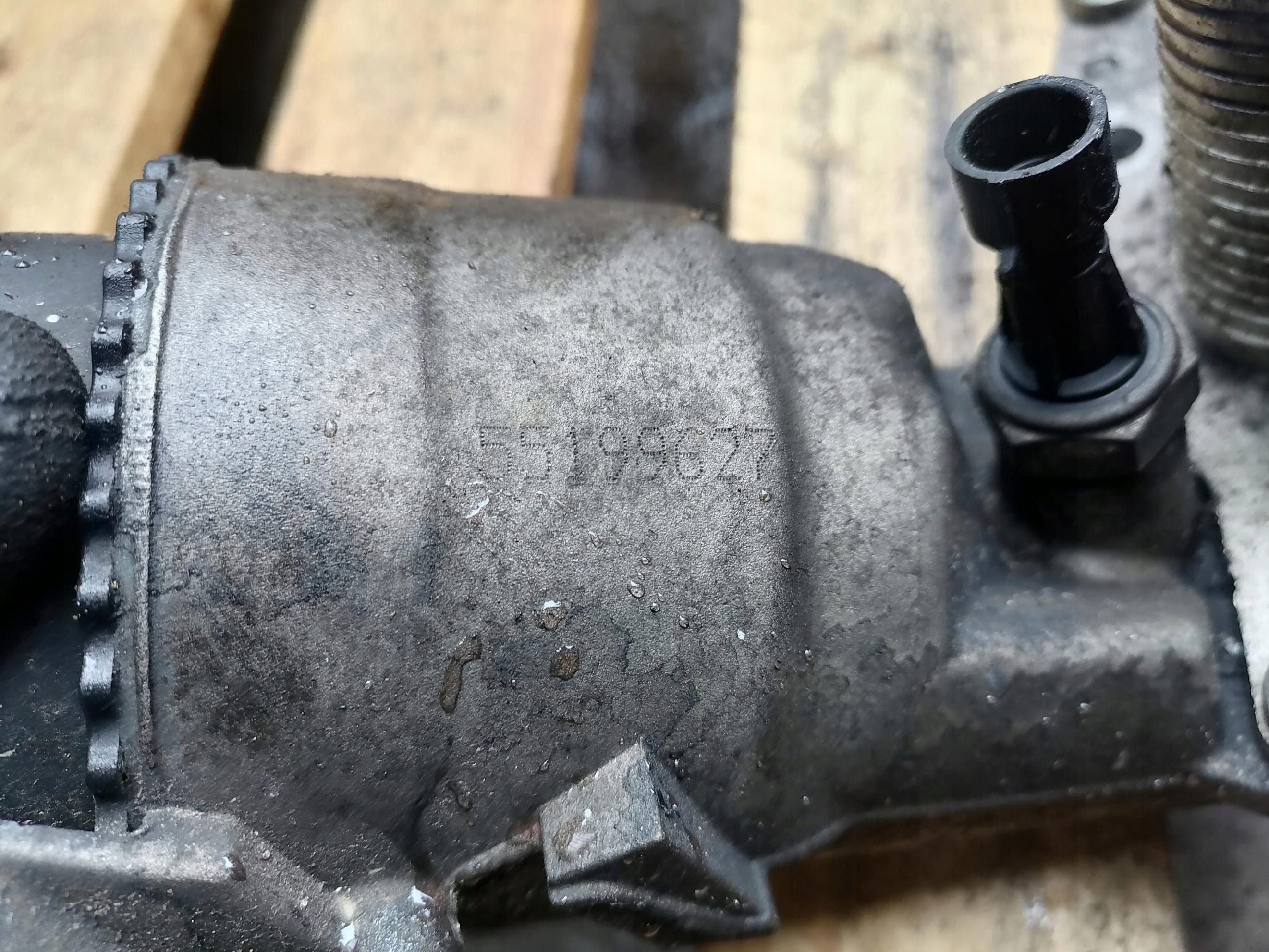 oil filter holder FORD FOCUS MK2 2.0 55199627