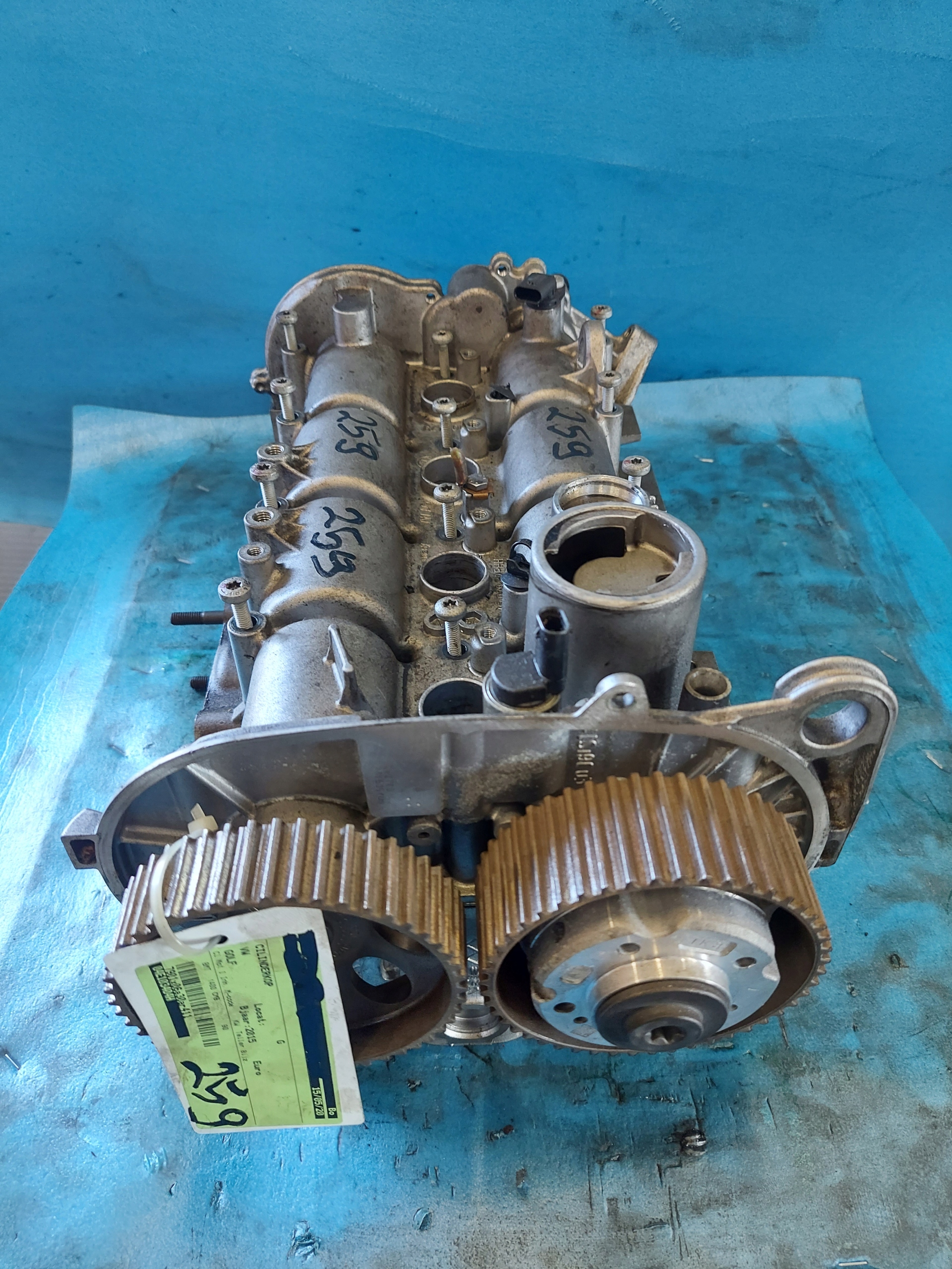 head. GOLF 2015 R 1.4 TFSI CMB