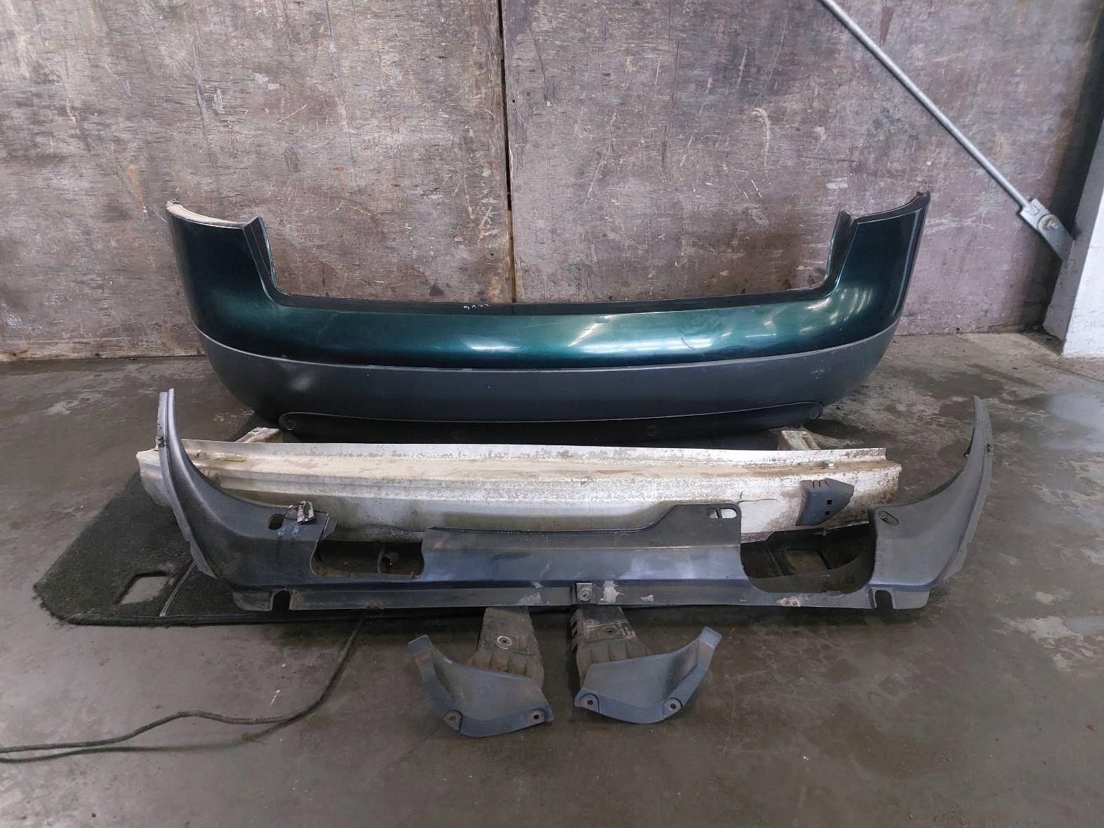bumper rear part + sider + supports AUDI A6 C5 sedan LZ6H