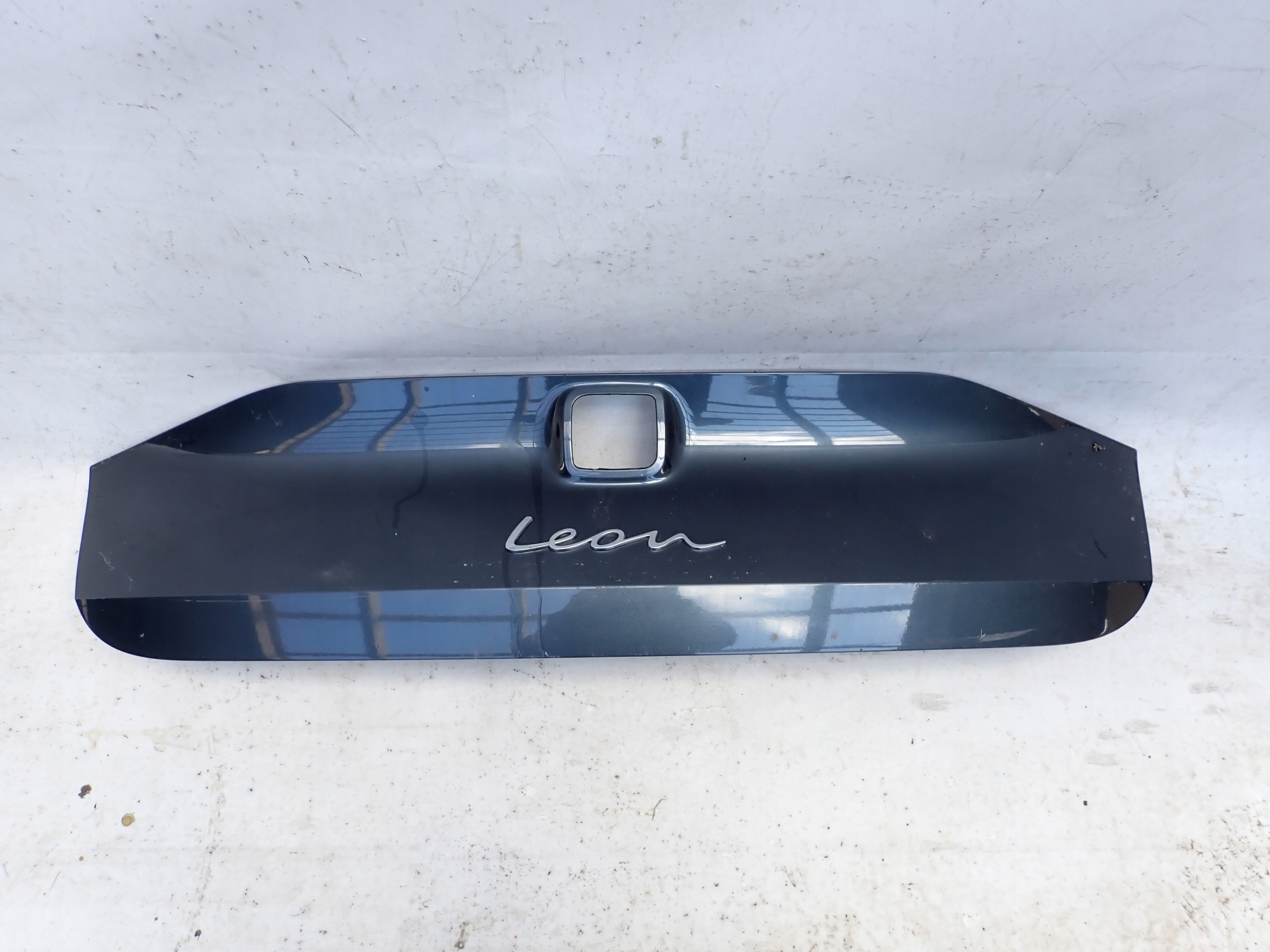 SEAT LEON IV KOMBI 20- cap bonnet boot