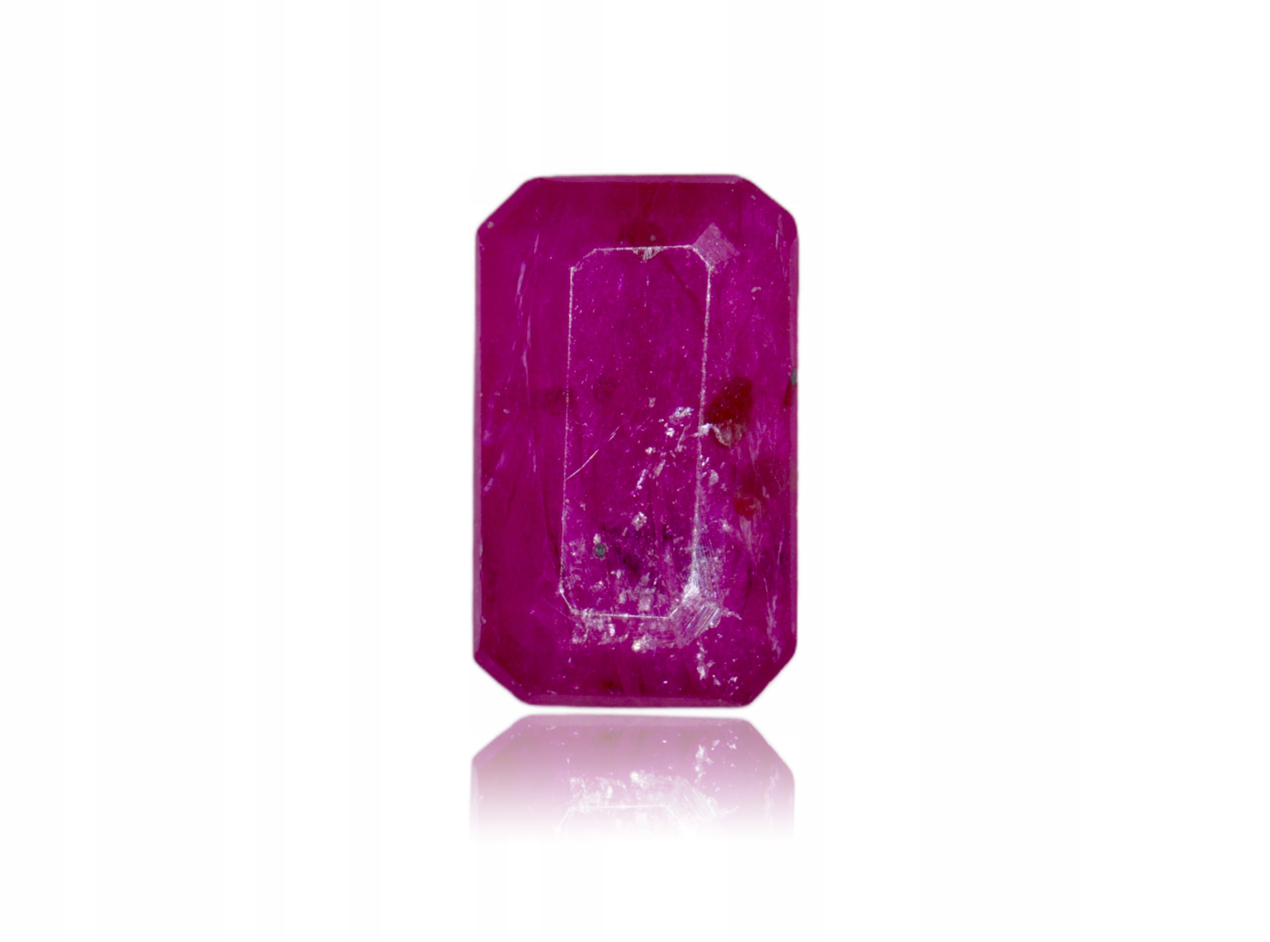 Rubín 0.37ct Osmiúhelník Myanmar eCertifikát Wbd