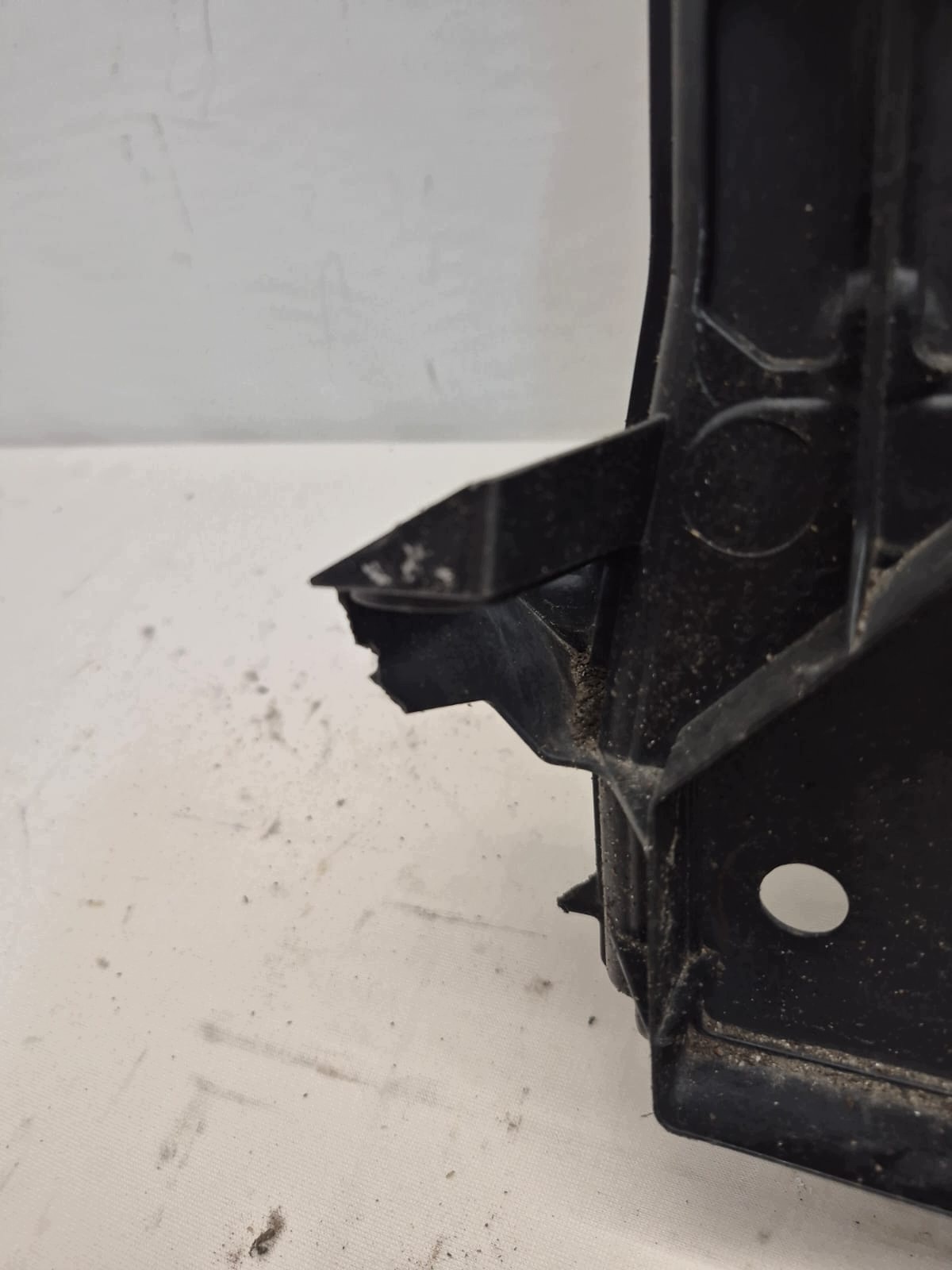 RENAULT CAPTUR II 2 19- support panel for radiators pillar 625009677R