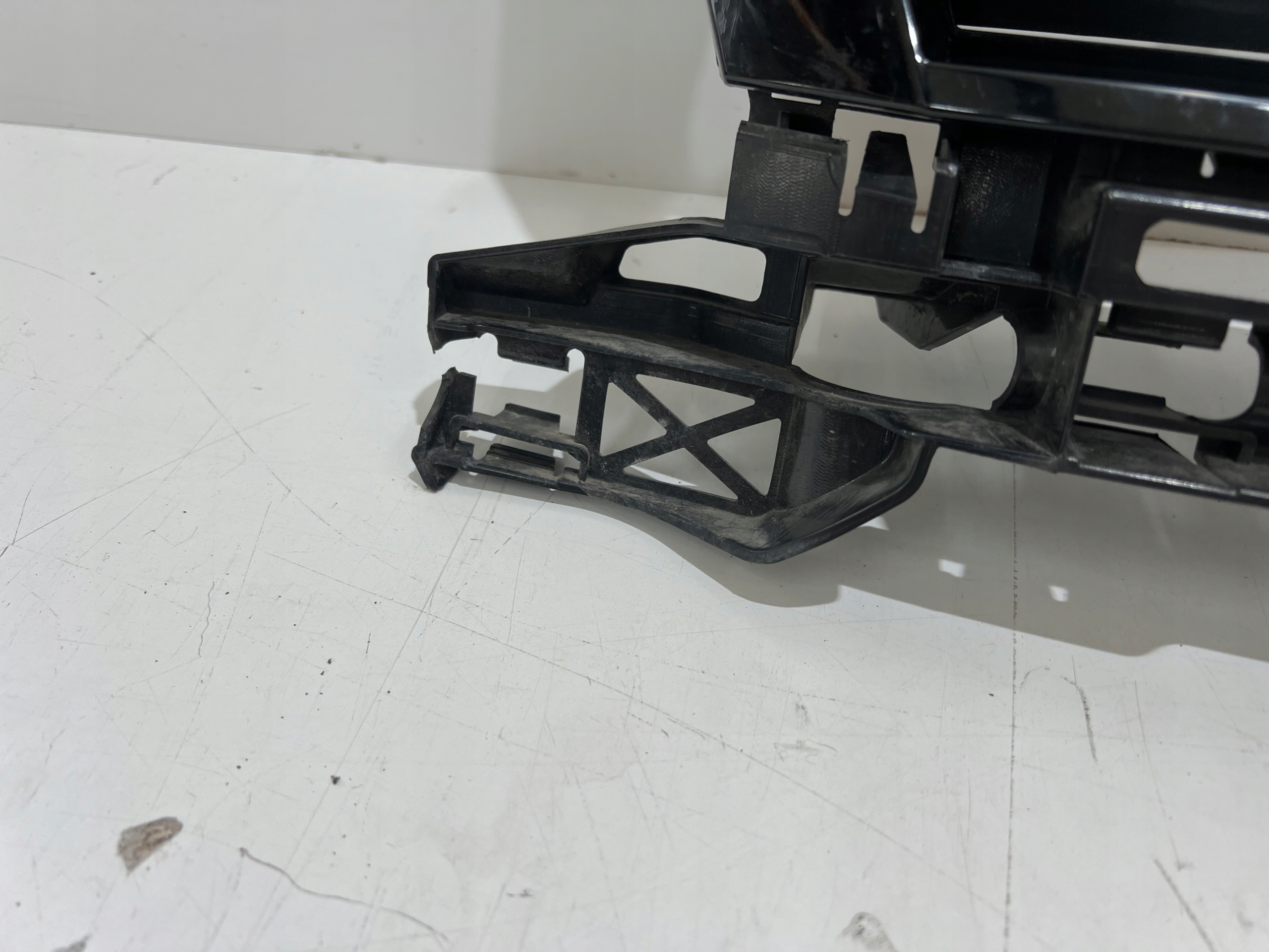 VW Touran 1T Kühlergrill FRONTGRILL Kühlergitter 1T0853651 - Thumbnail 2