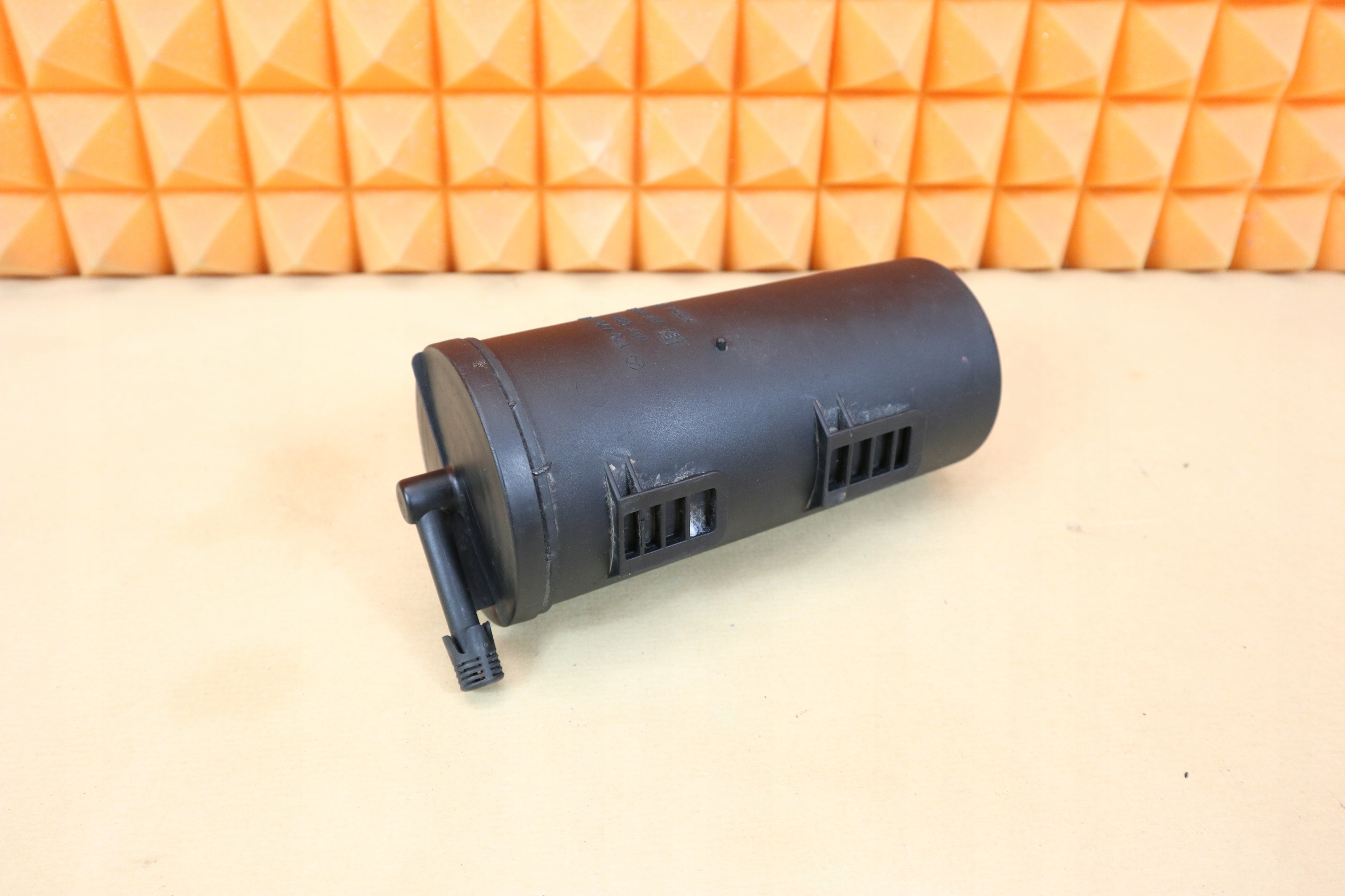 MERCEDES SLK R171 FILTR WĘGLOWY 1704701159