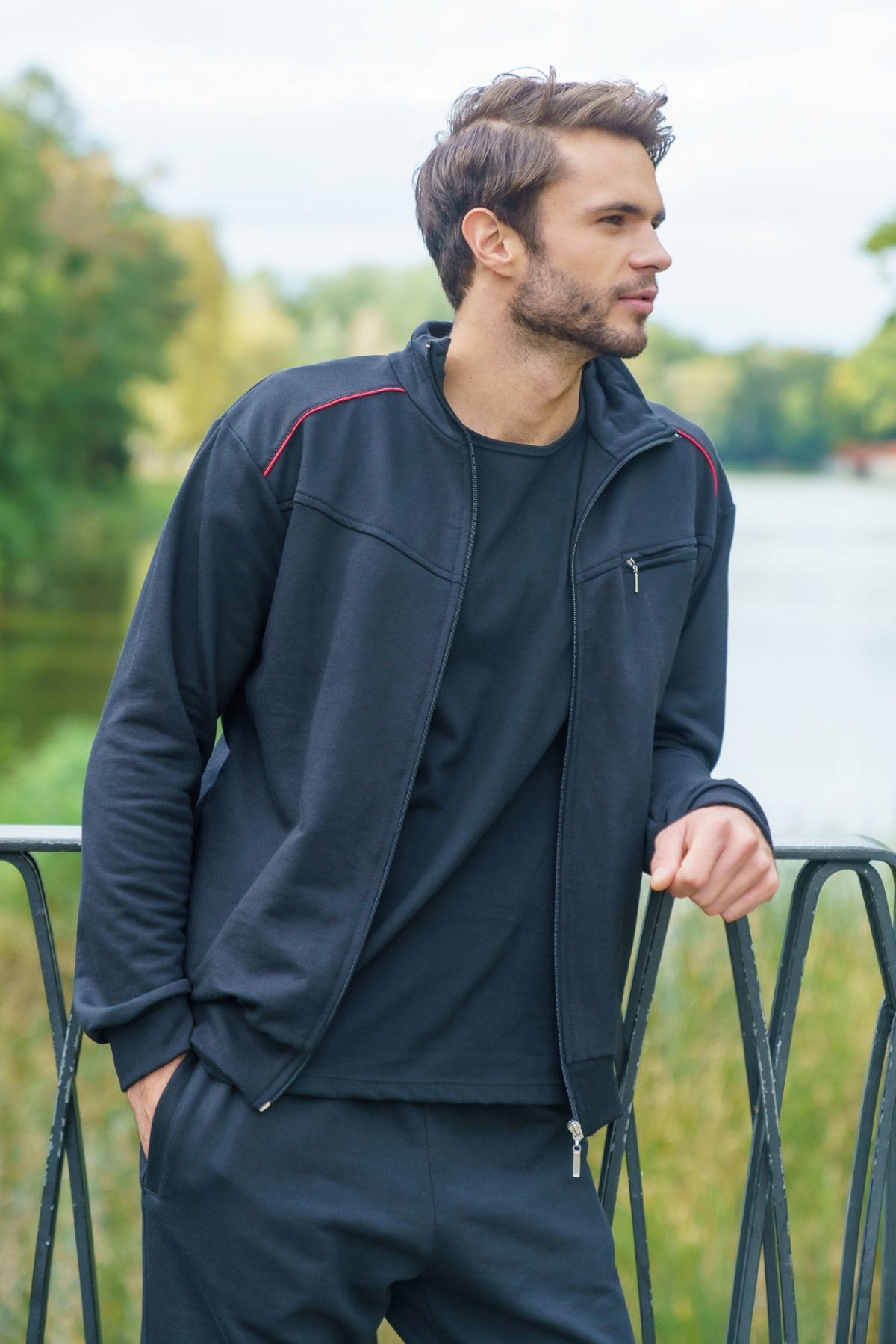 

Bluza męska rozpinana bez kaptura czarna M-XXXL